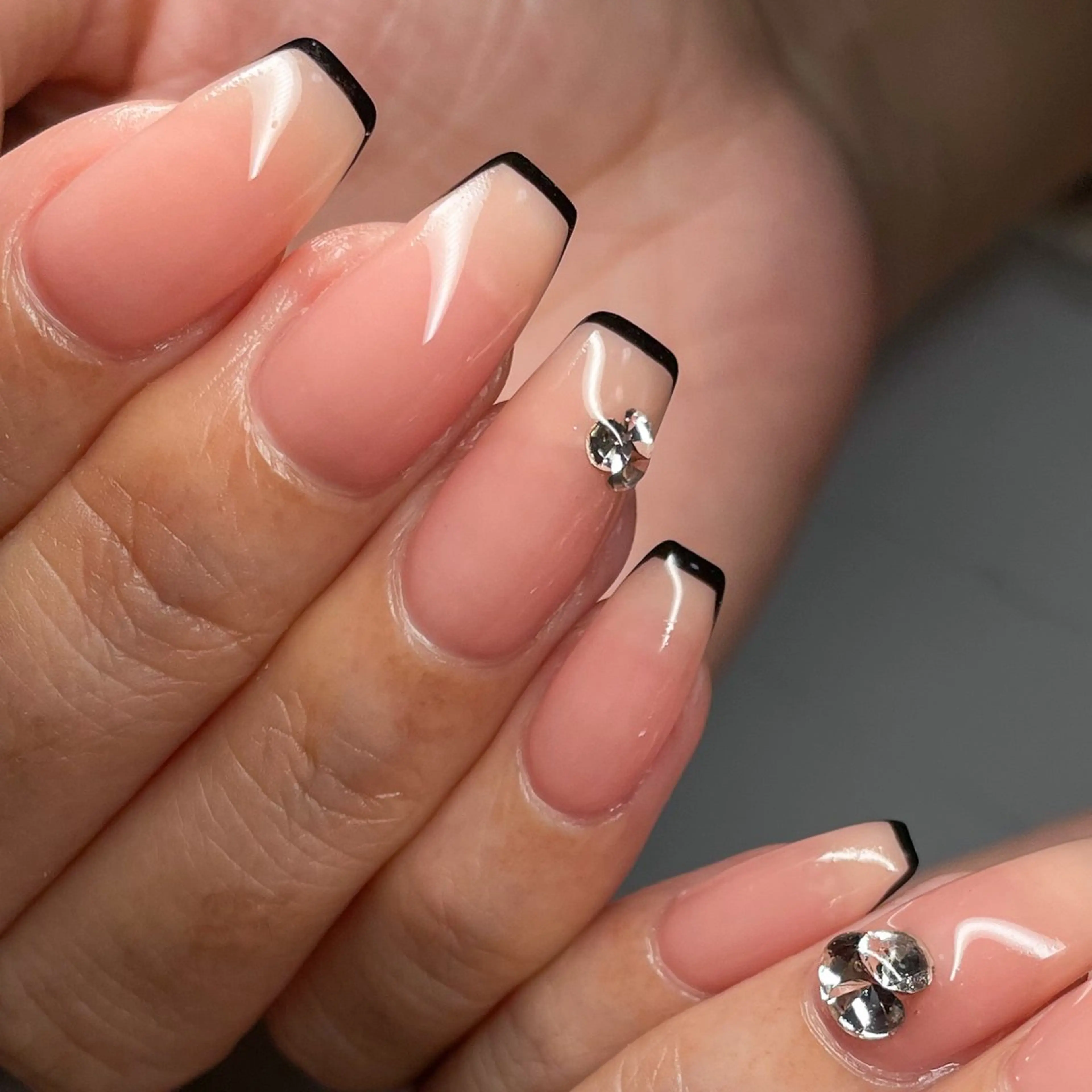 ネイル アートネイル ロングネイル 持ち込み 冬ネイル ハンドネイル Nail salon Amicalのネイルデザイン