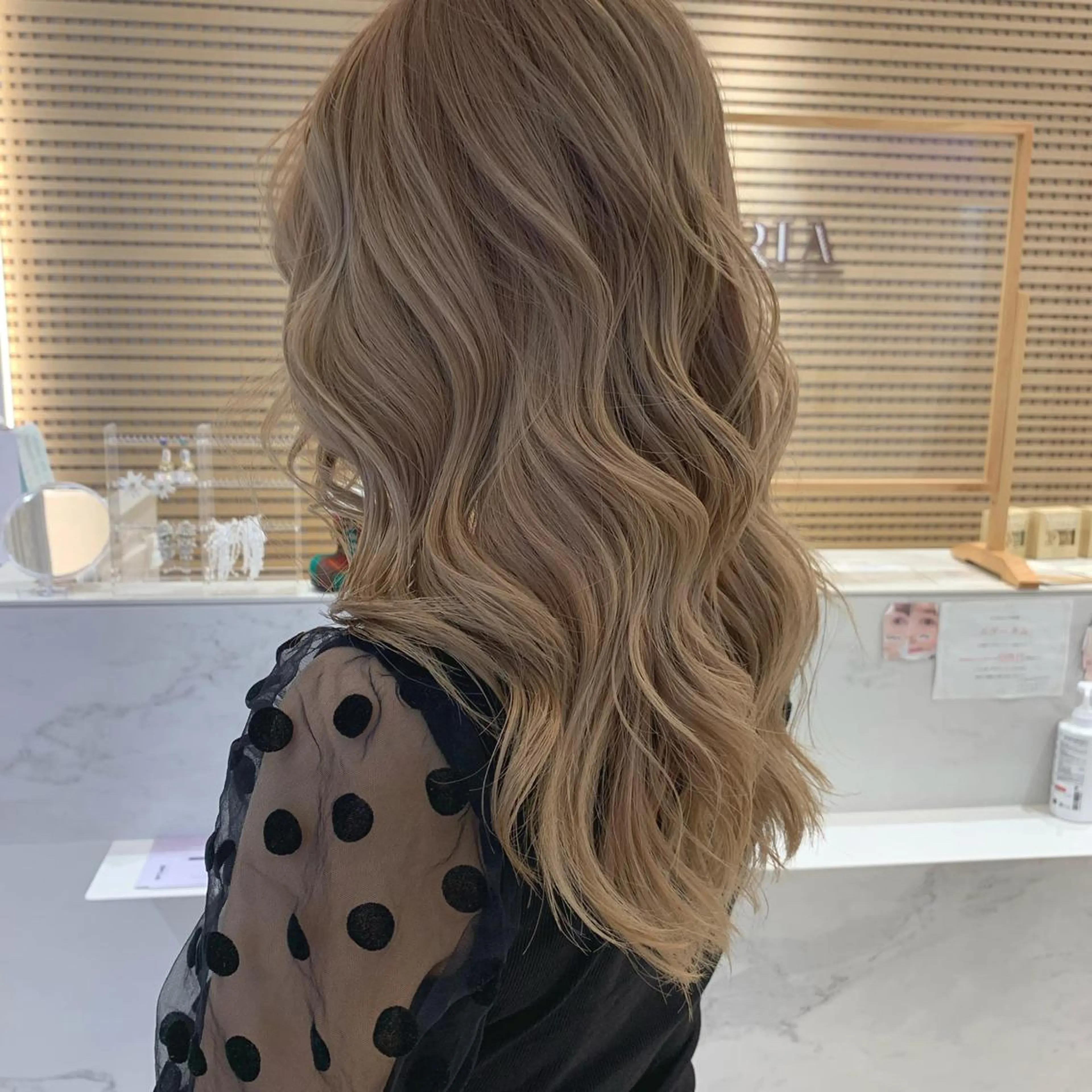 ミディアム カラー 韓国風/顔周りカット /髪質改善RYOTAのヘアスタイル