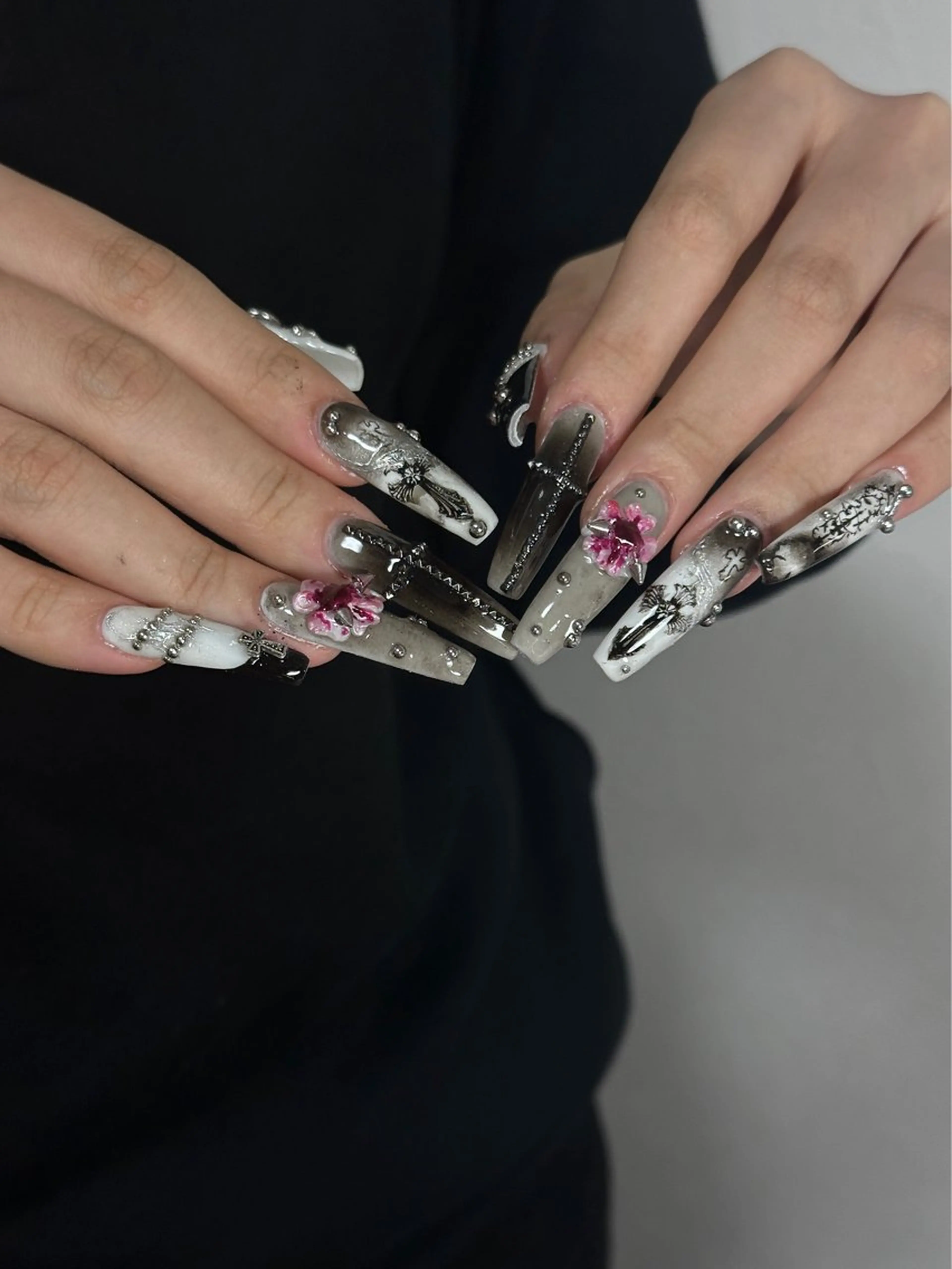 【◎オススメ】【チップ長さ出し】120分持ち込みデザイン10本やり放題の写真