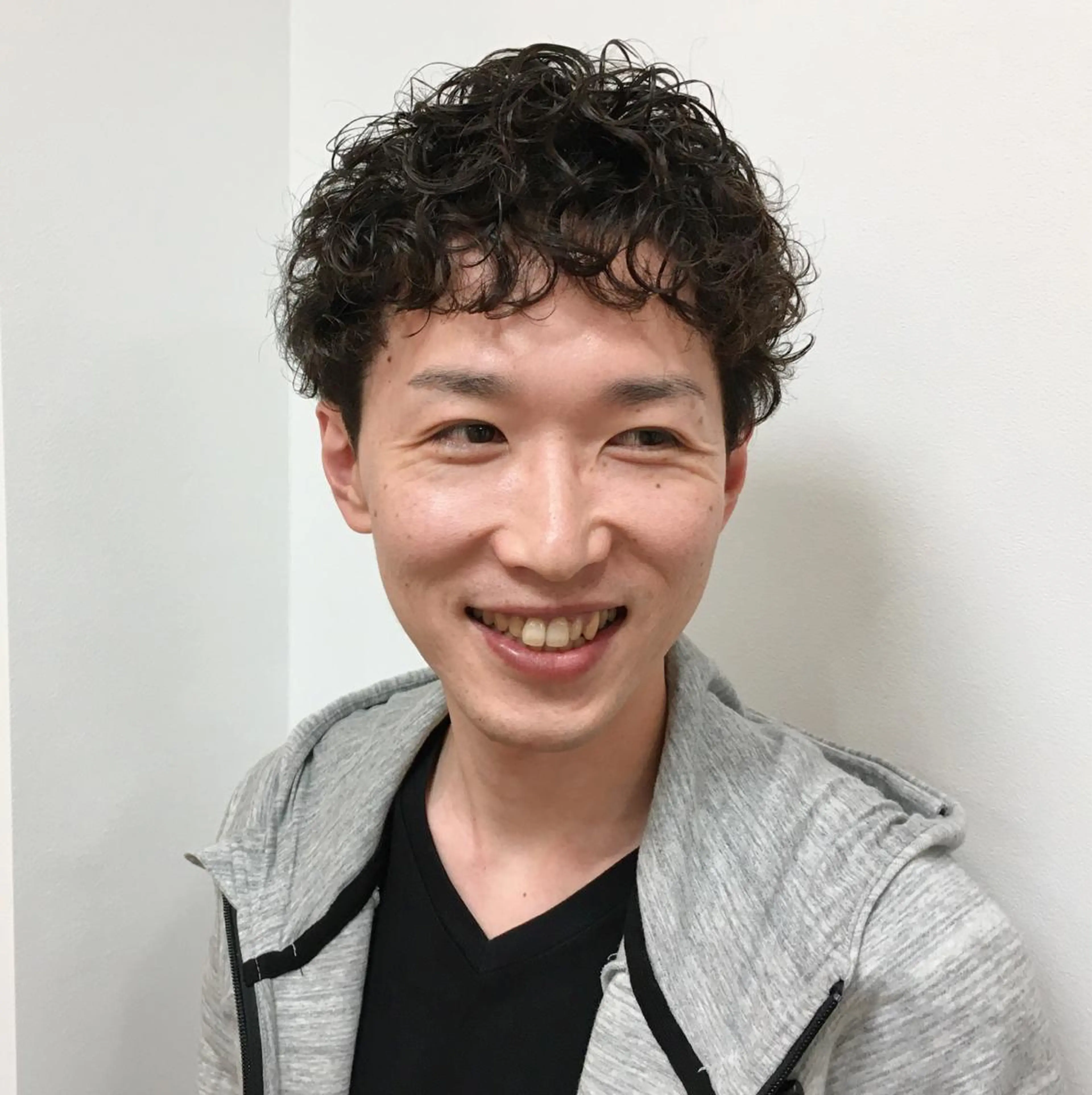 ショート パーマ メンズ メンズパーマ プラスト（カットモデル専用枠）所属・すごう こうへいのヘアスタイル