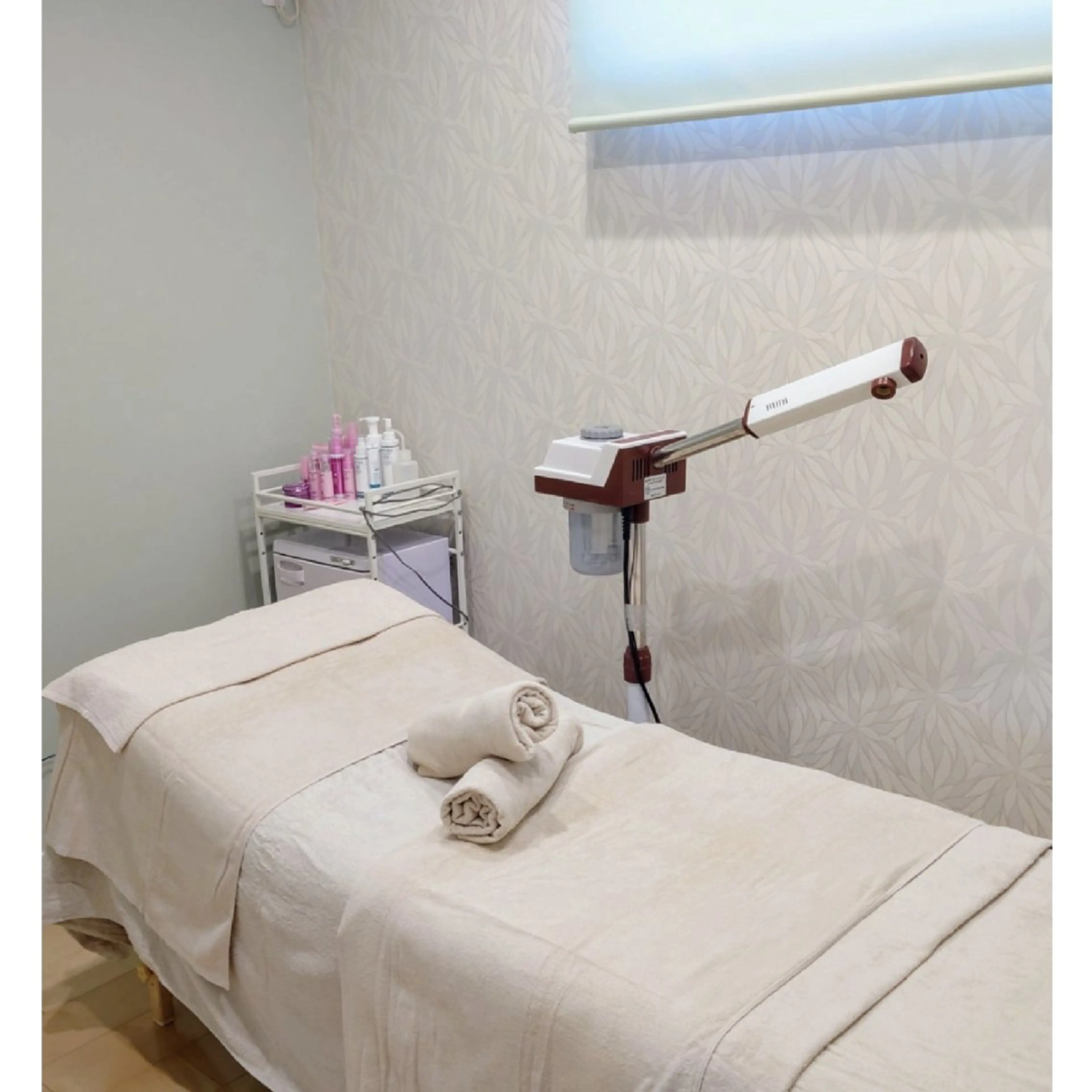 PRETTIEST SHINE所属・フェイシャル/ボディ /ブライダル山田浩子のエステ・リラクイメージ