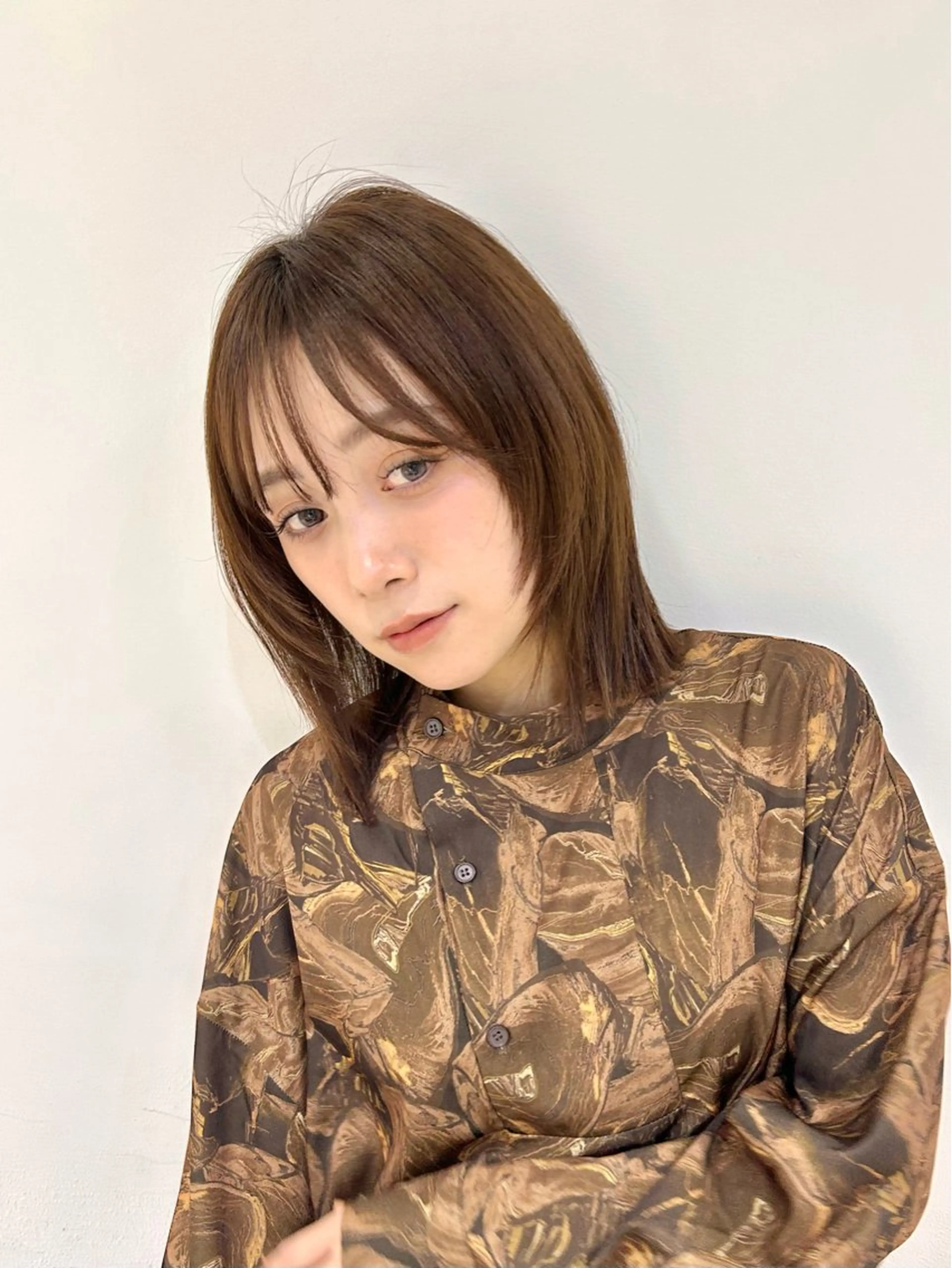 ミディアム カラー カット ヘアカラー トリートメント ぱつっとボブ/ 小野あかねのヘアスタイル