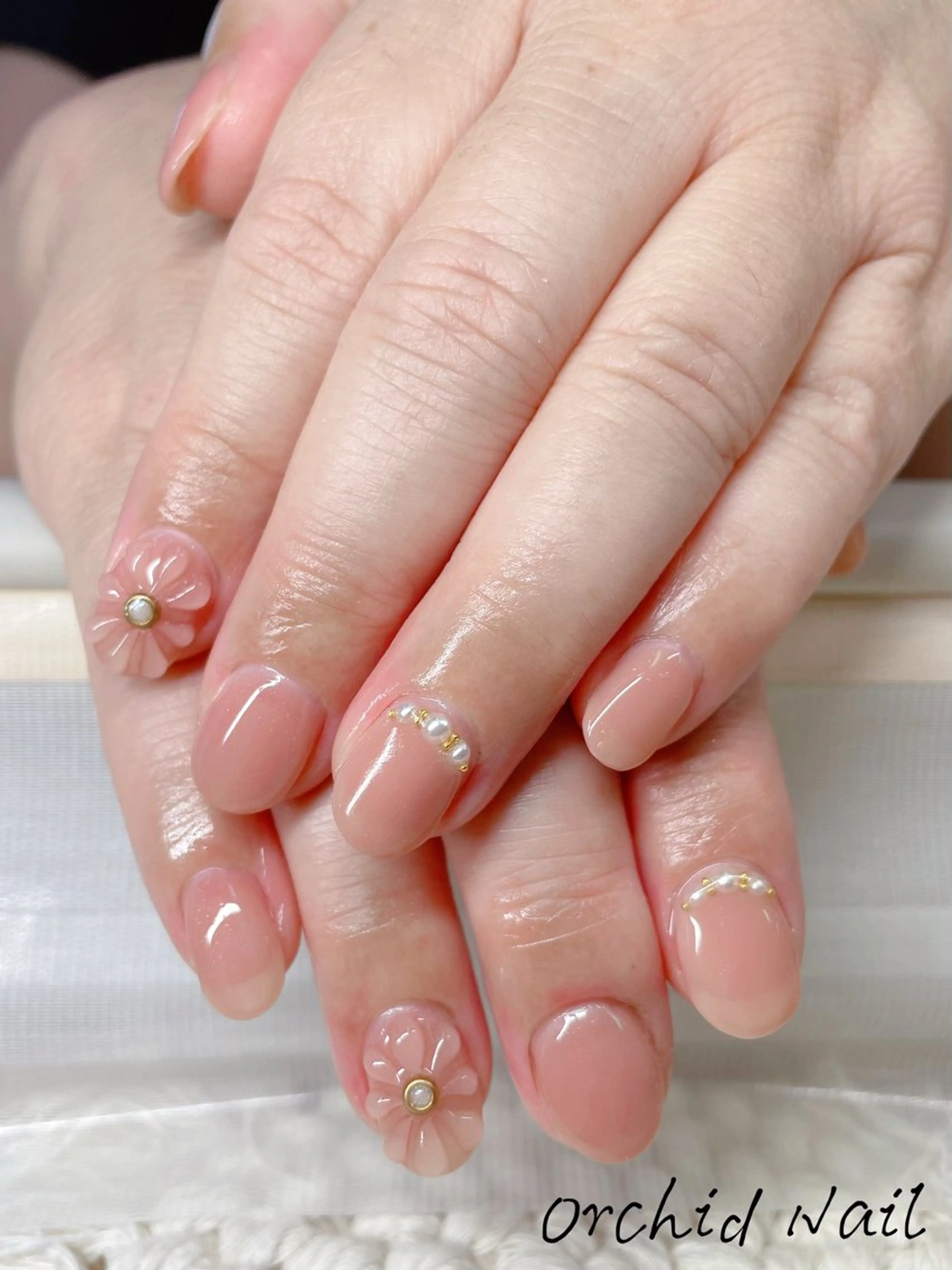 ネイル フラワーネイル ぷっくりネイル Orchid Nailのネイルデザイン