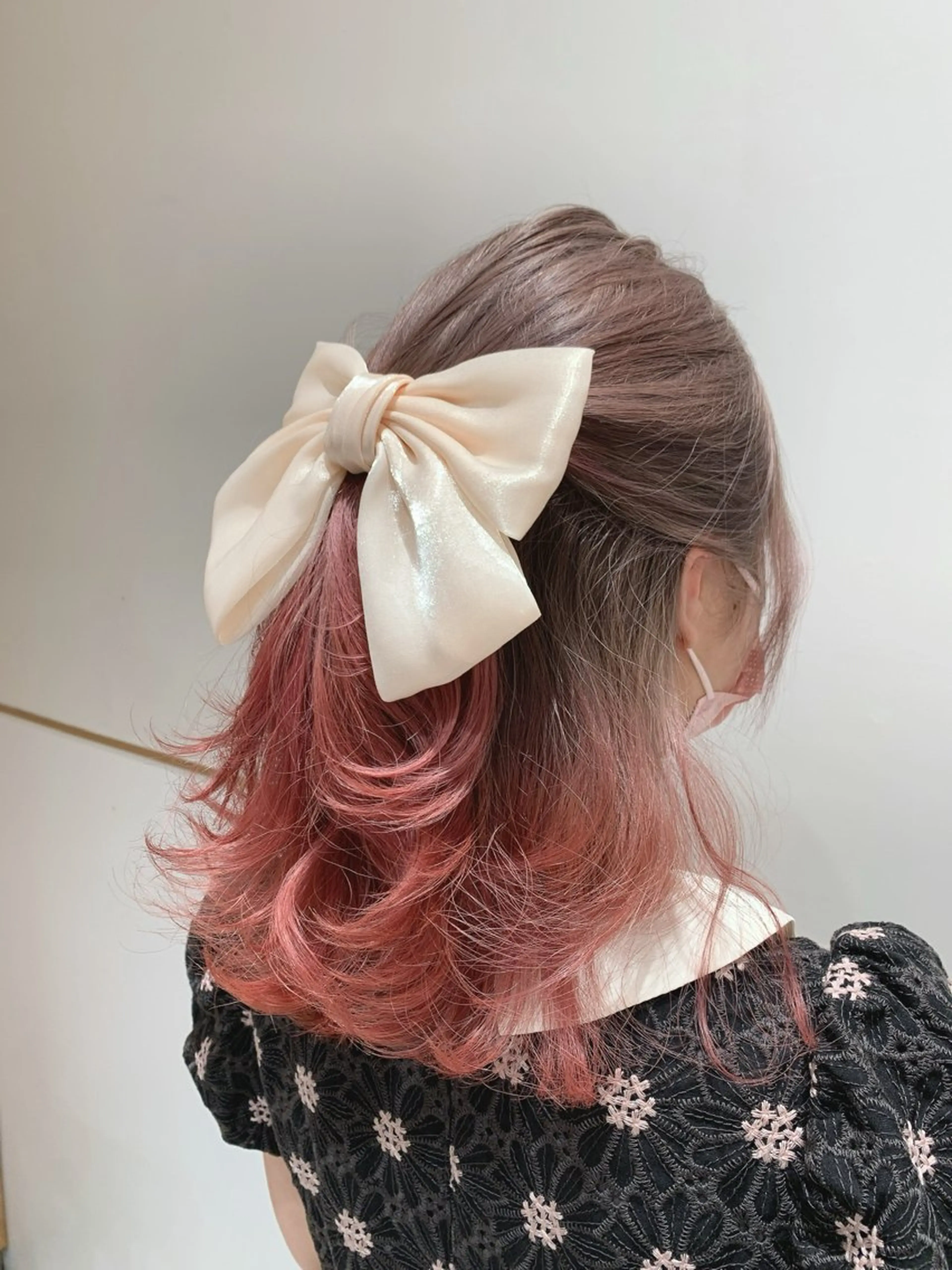 ミディアム カラー ヘアカラー トリートメント ヘッドスパ ヘアセット 韓国ヘア/レイヤー/ 顔まわり/りょーとのヘアスタイル