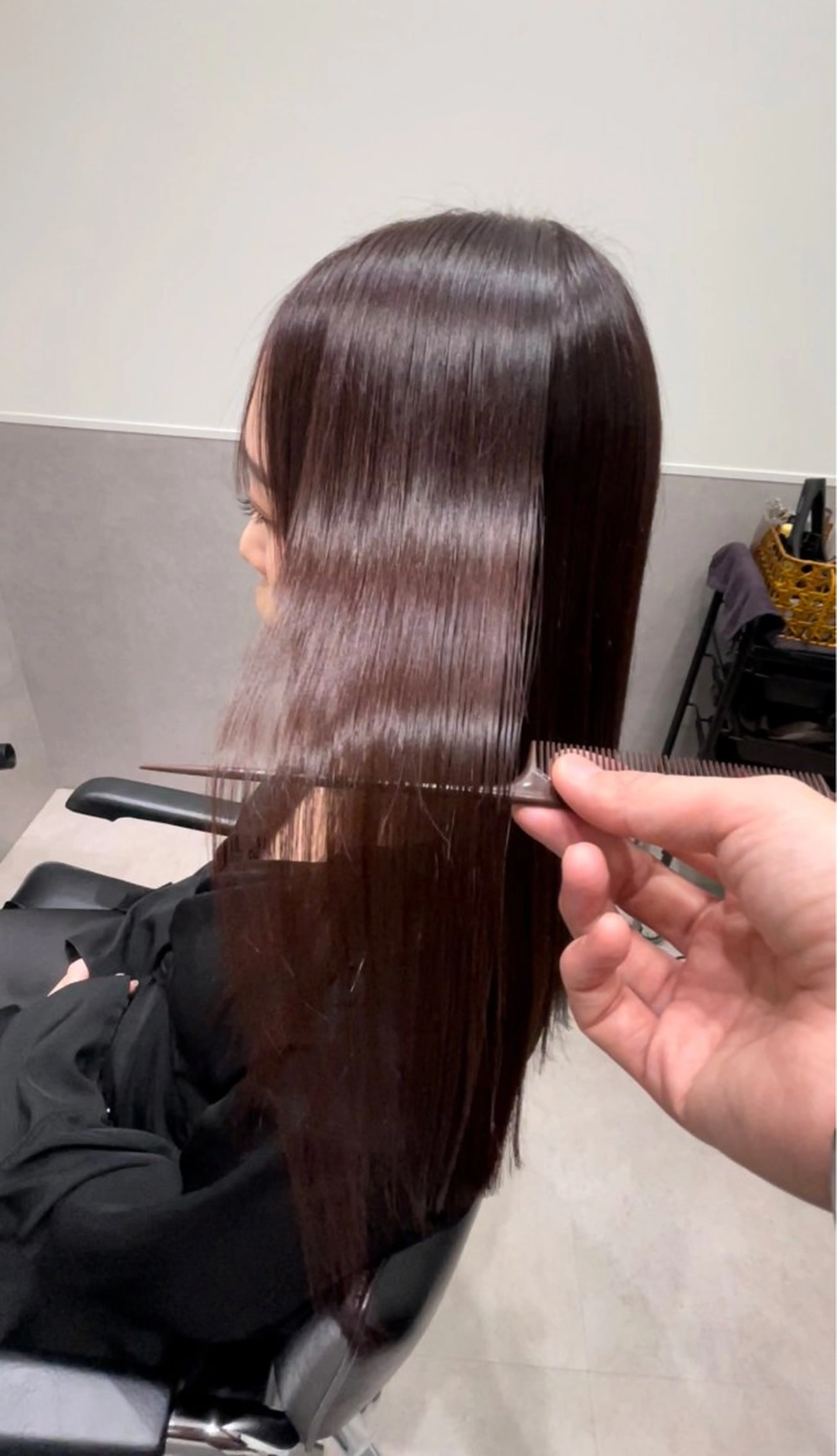 ロング カラー イルミナカラー ロング トリートメント 髪質改善ヘアケア 艶髪特化/上田のヘアスタイル