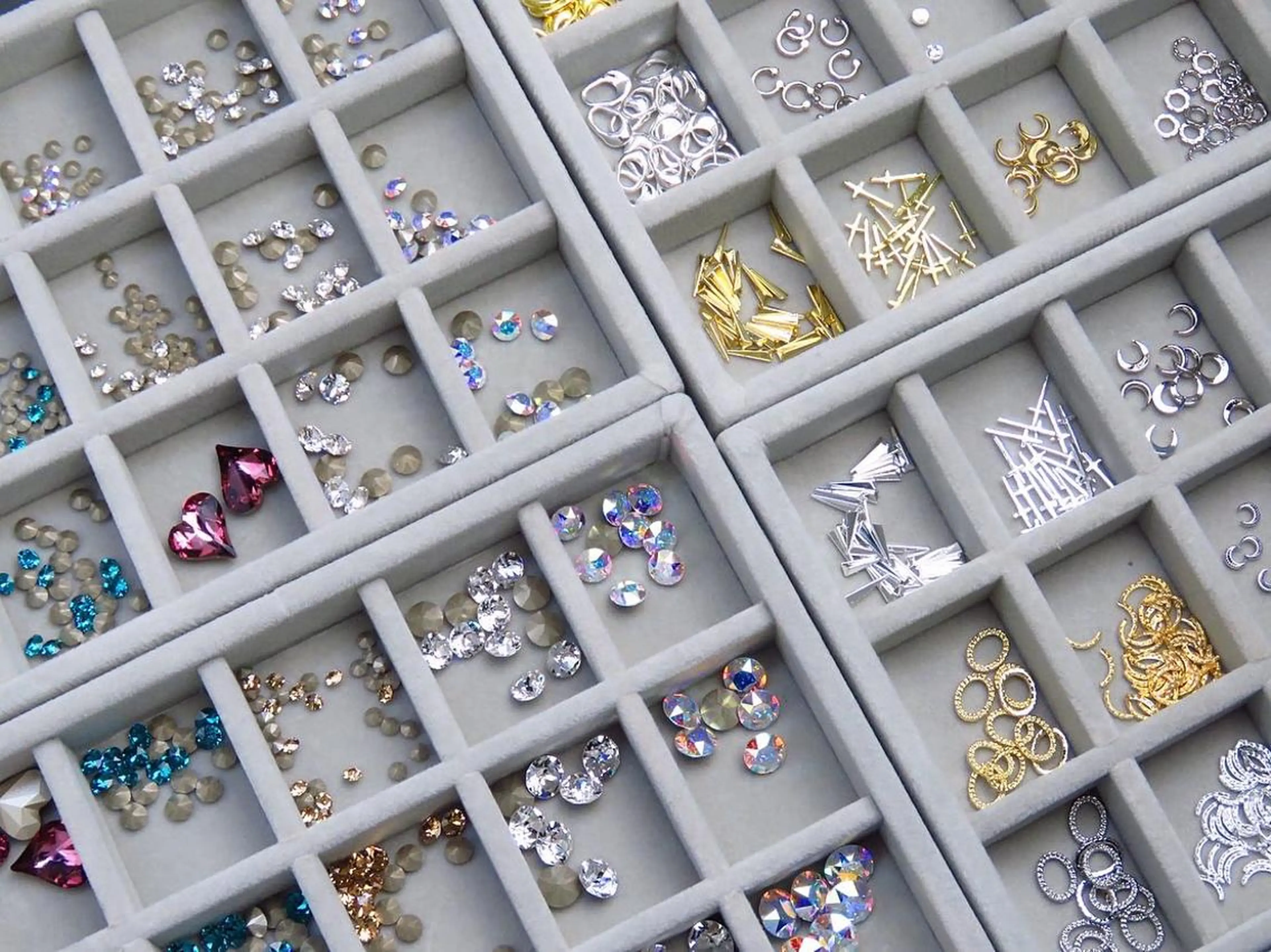 ネイル ハンドネイル フットネイル GRANDE大須 栄/店長 aki🌙のネイルデザイン