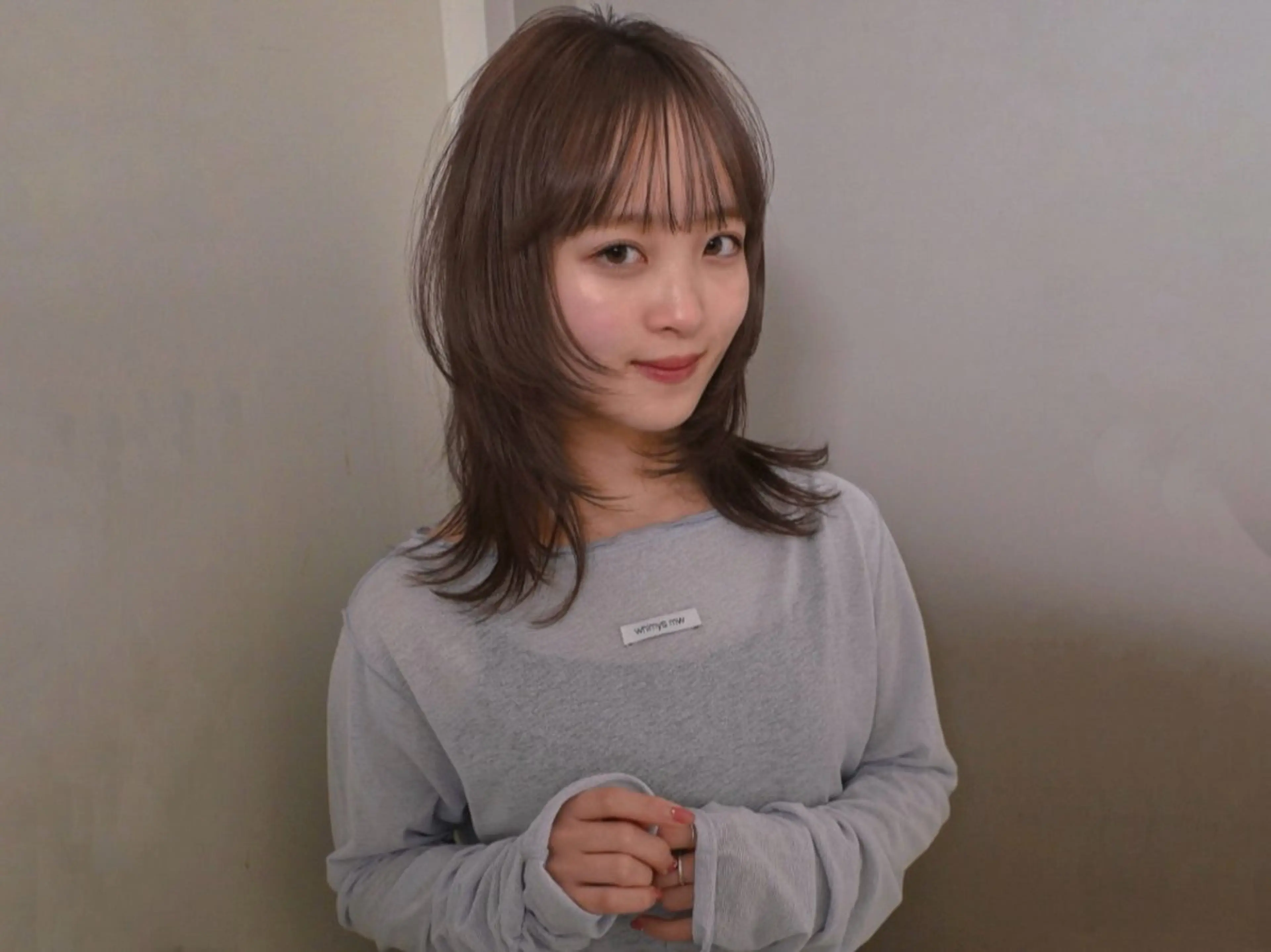 ミディアム カラー ヘアカラー トリートメント aya / カットカラーのヘアスタイル