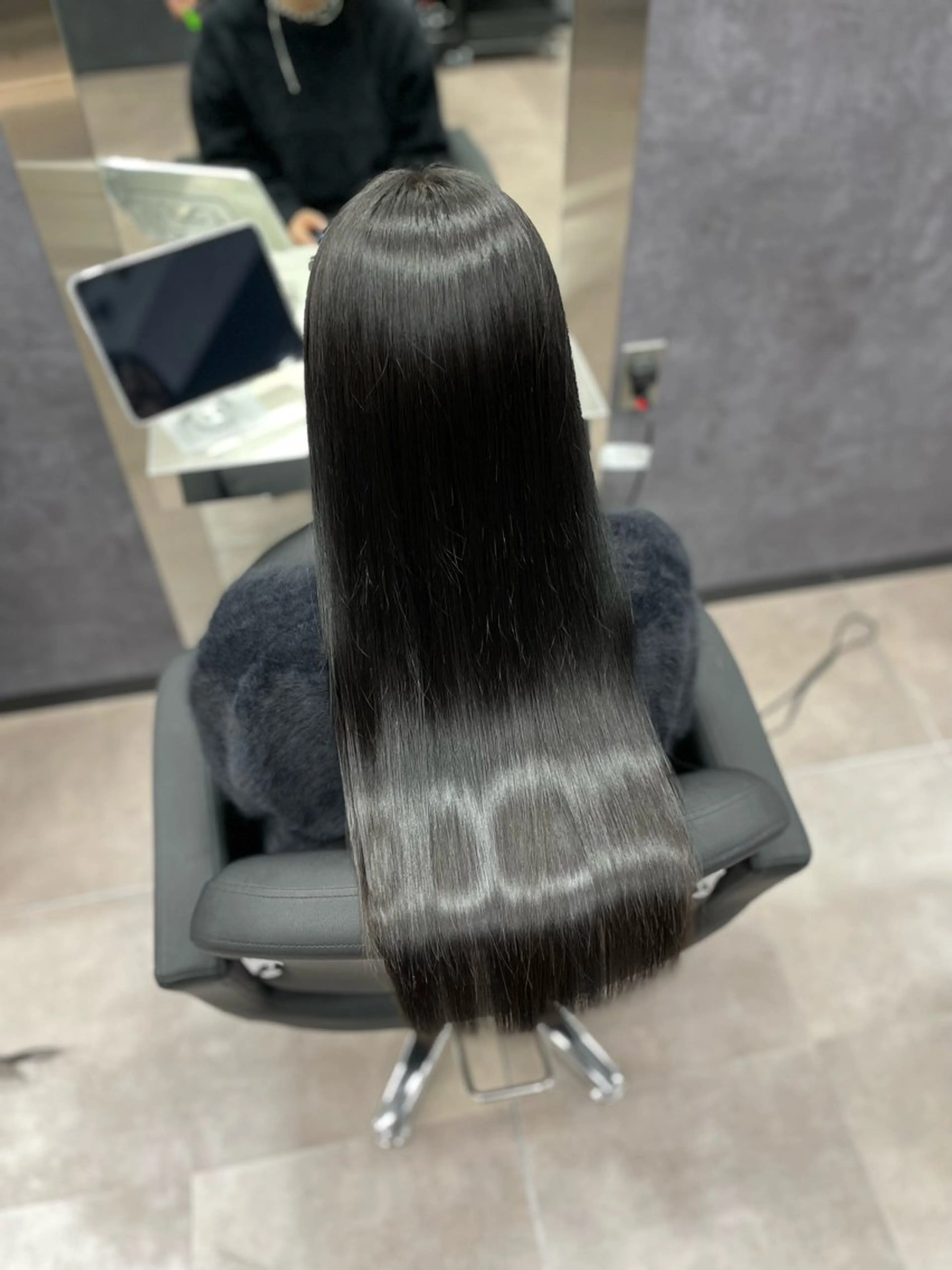 ロング カット ヘアカラー トリートメント CYNTHIADUE 店長｜ IRISUのヘアスタイル