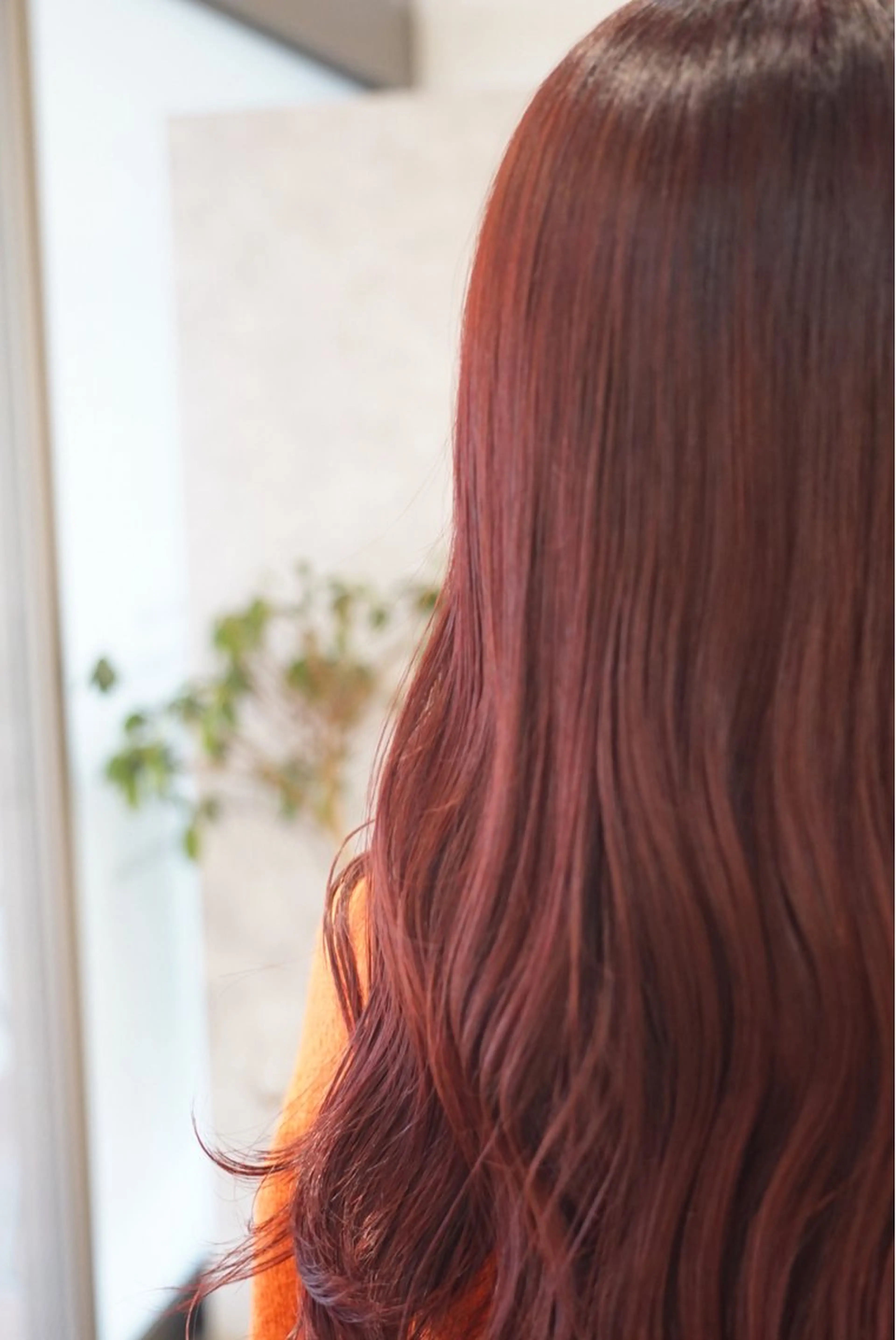 ロング カラー 月100人以上 髪質改善施術｜谷口のヘアスタイル