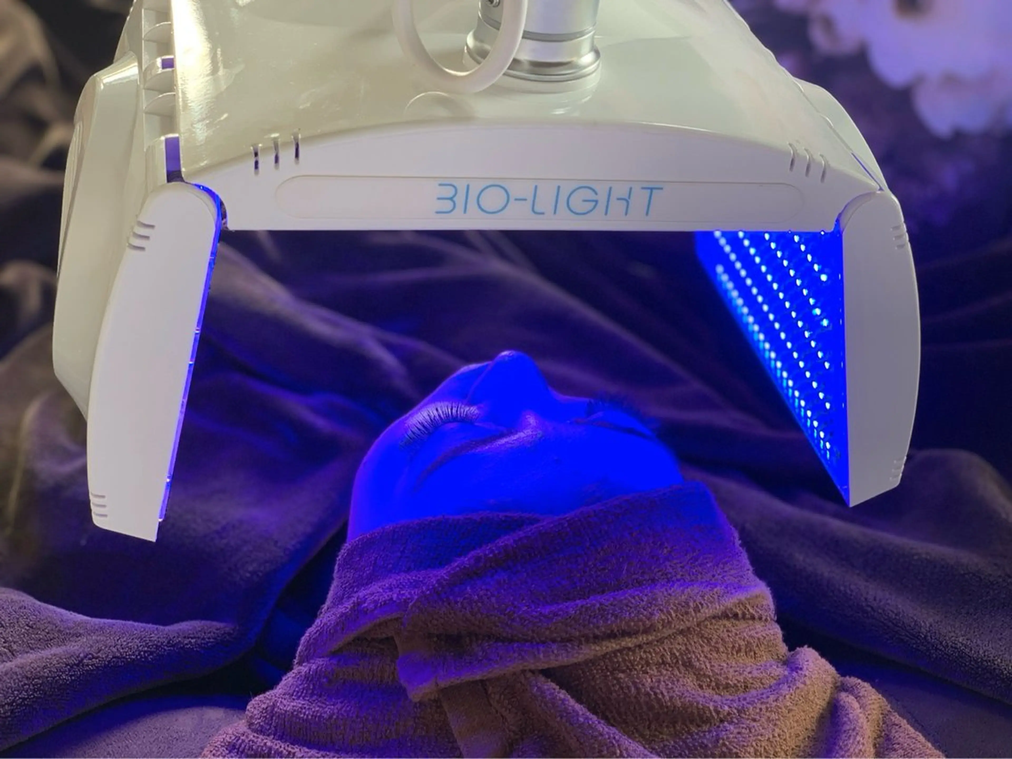 お悩み別選べるLEDフェイシャル❣️トラブル肌・敏感肌・季節の変わり目の揺らぎ肌・アトピー・エステデビューの方にも安心✨の写真