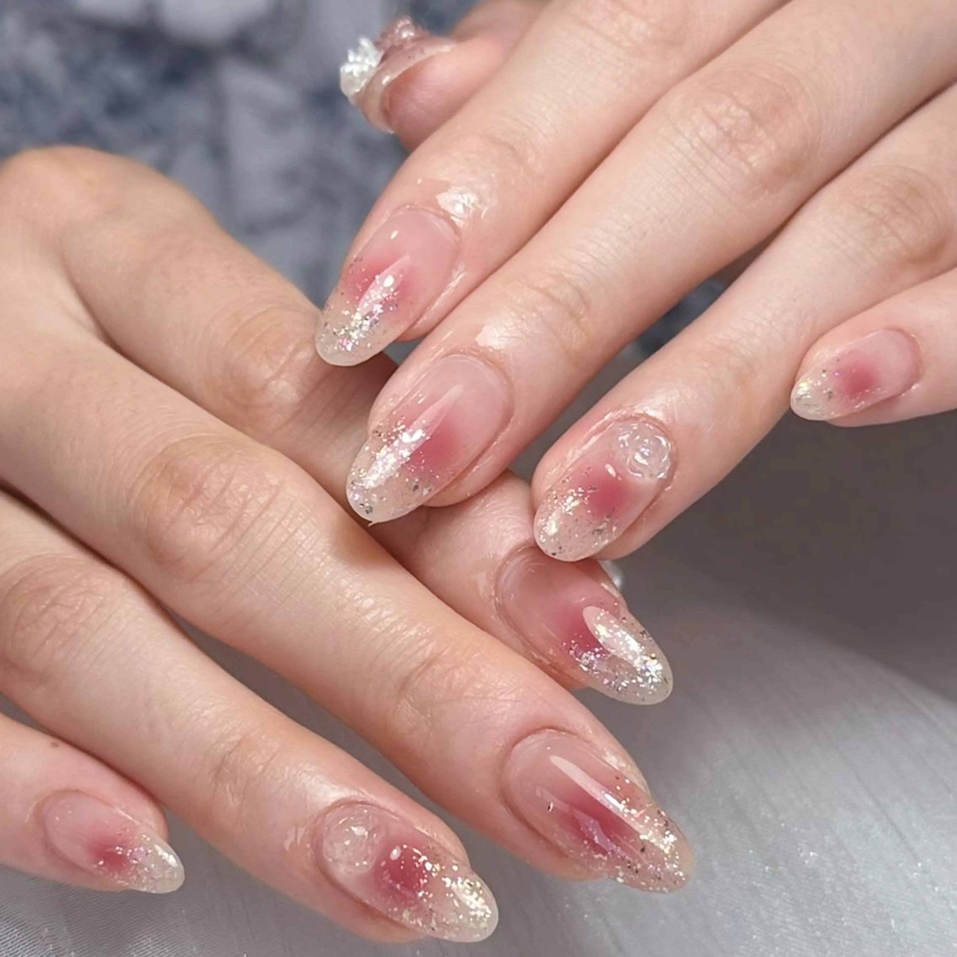 ネイル アートネイル オーロラネイル ガーリー キラキラネイル 韓国ネイル DIAMOND NailStudioのネイルデザイン