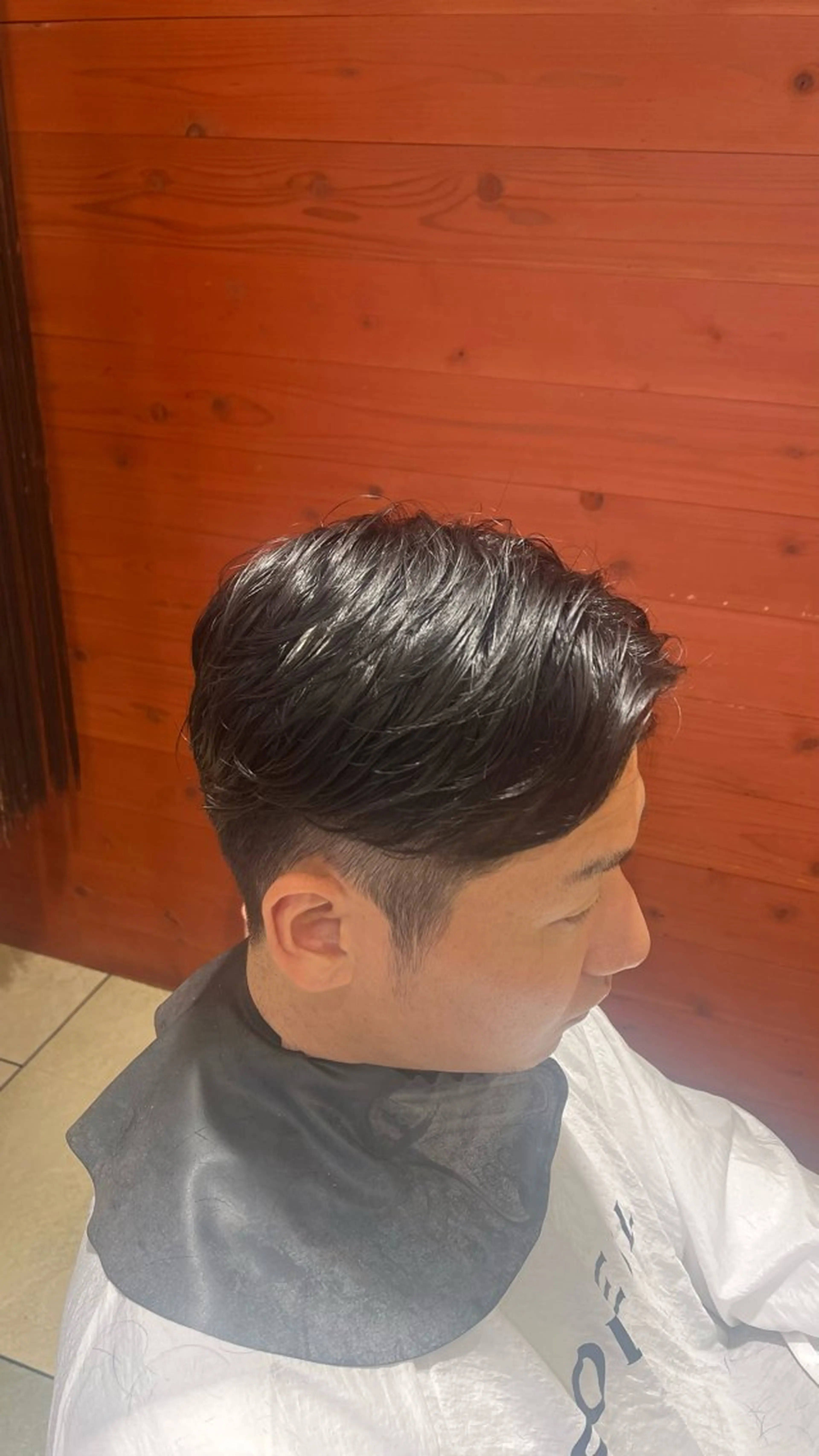 メンズ カット パーマ ベージュカラー⌇﻿ くびれヘア.𐙚心音のヘアスタイル