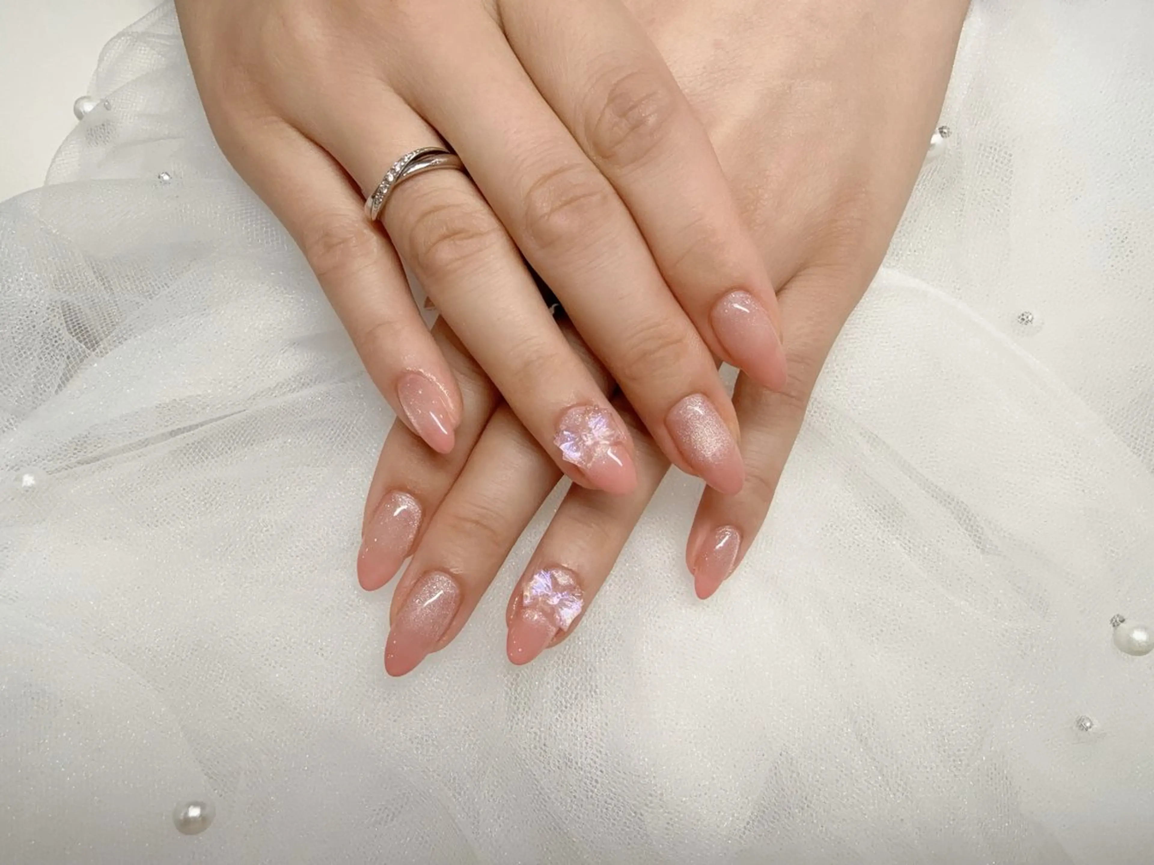 ネイル ハンドネイル Fairyフェアリーネイルサロン所属・シズ セキのネイルデザイン