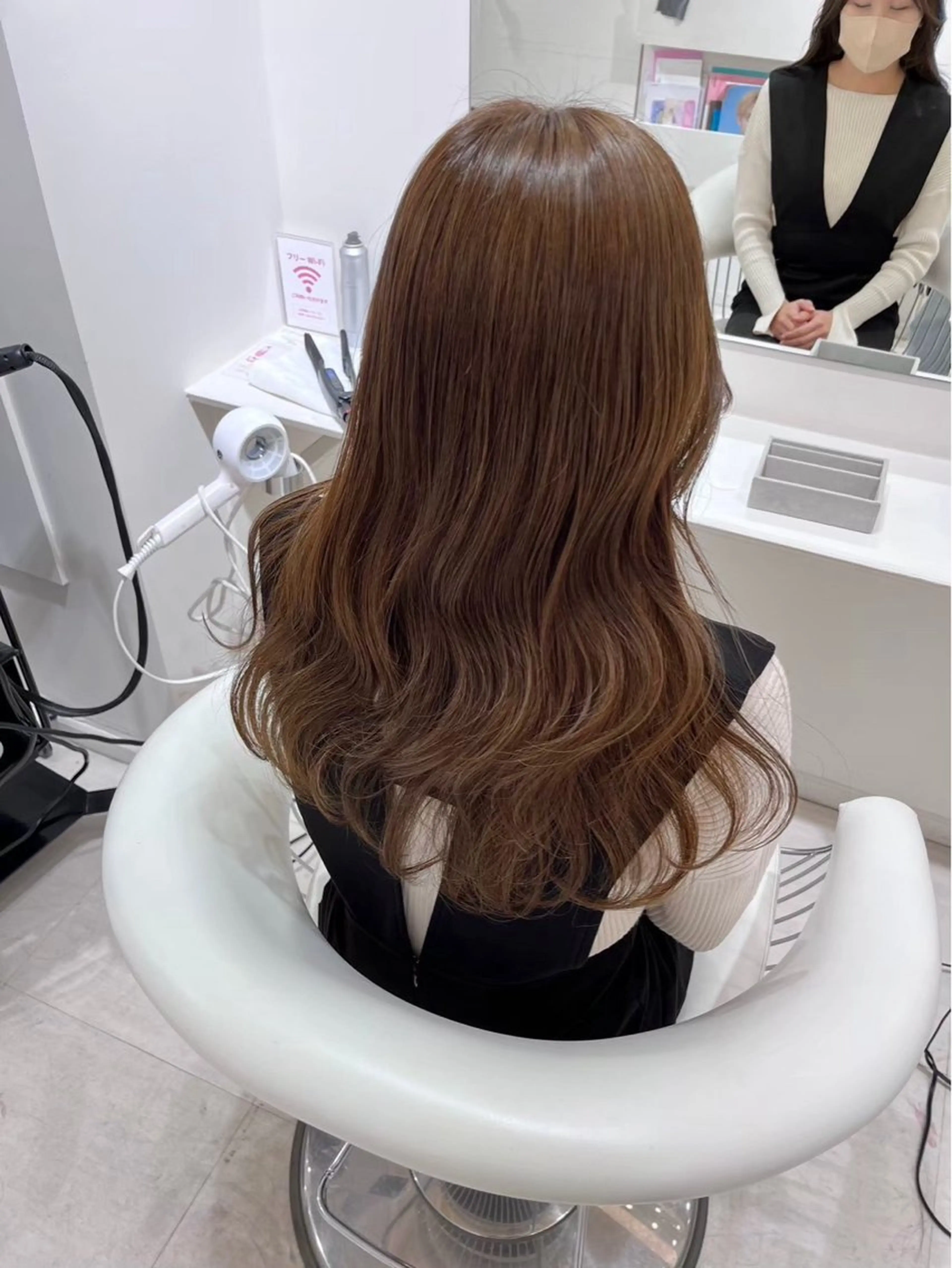 ロング カラー ParveMix 楠本結菜のヘアスタイル