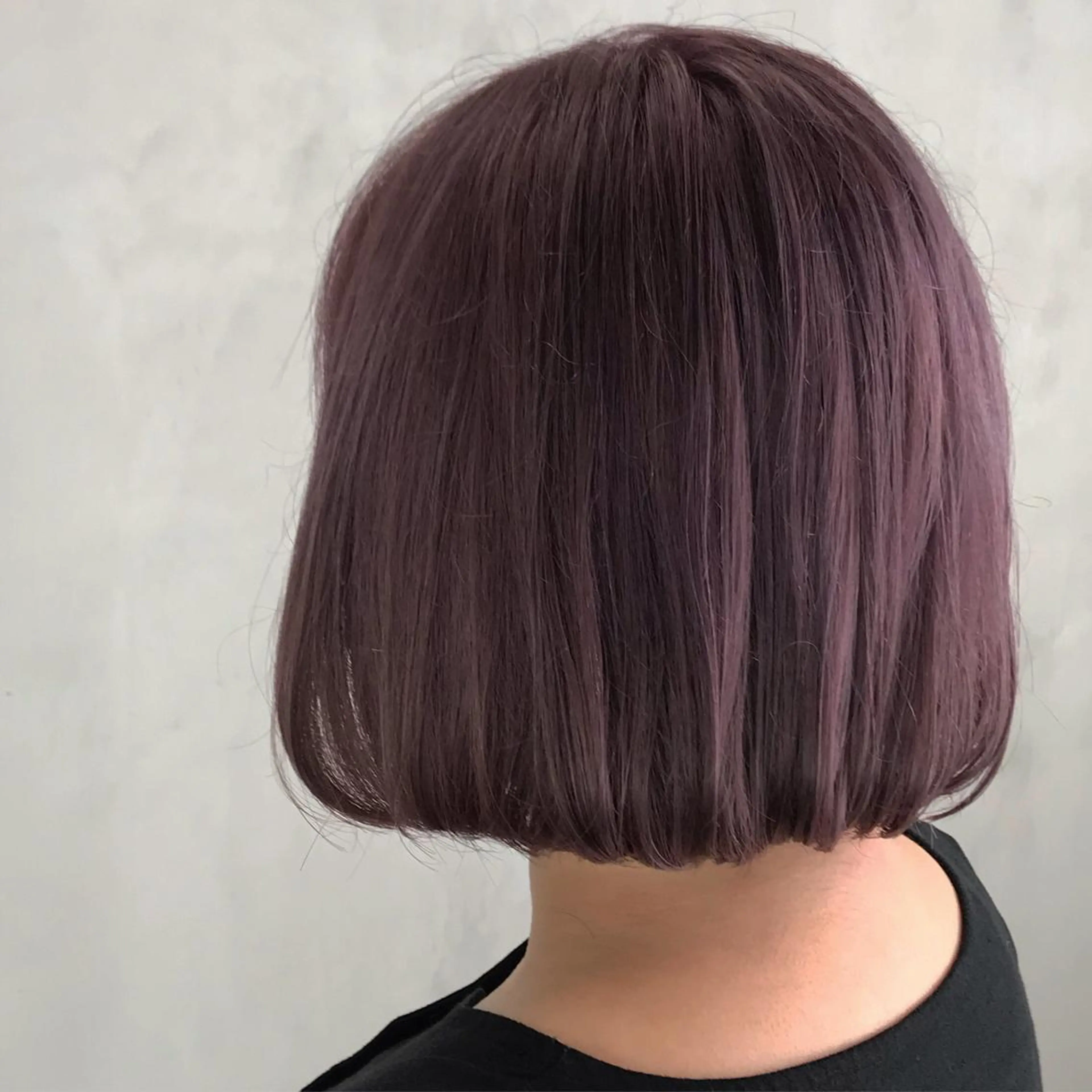 ショート アッシュ パープルカラー River,Land所属・yui .のヘアスタイル