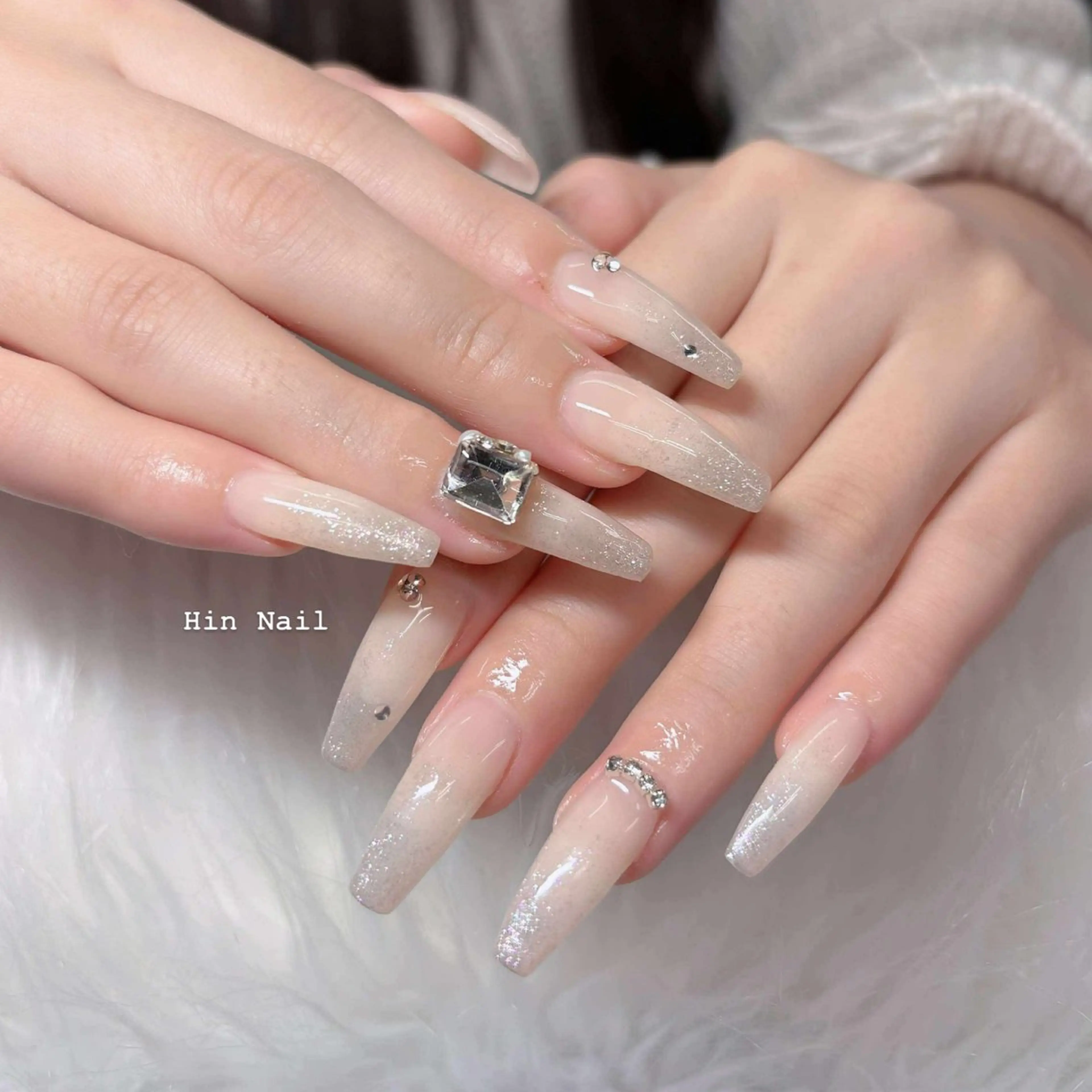 ネイル ハンドネイル HIN NAILのネイルデザイン