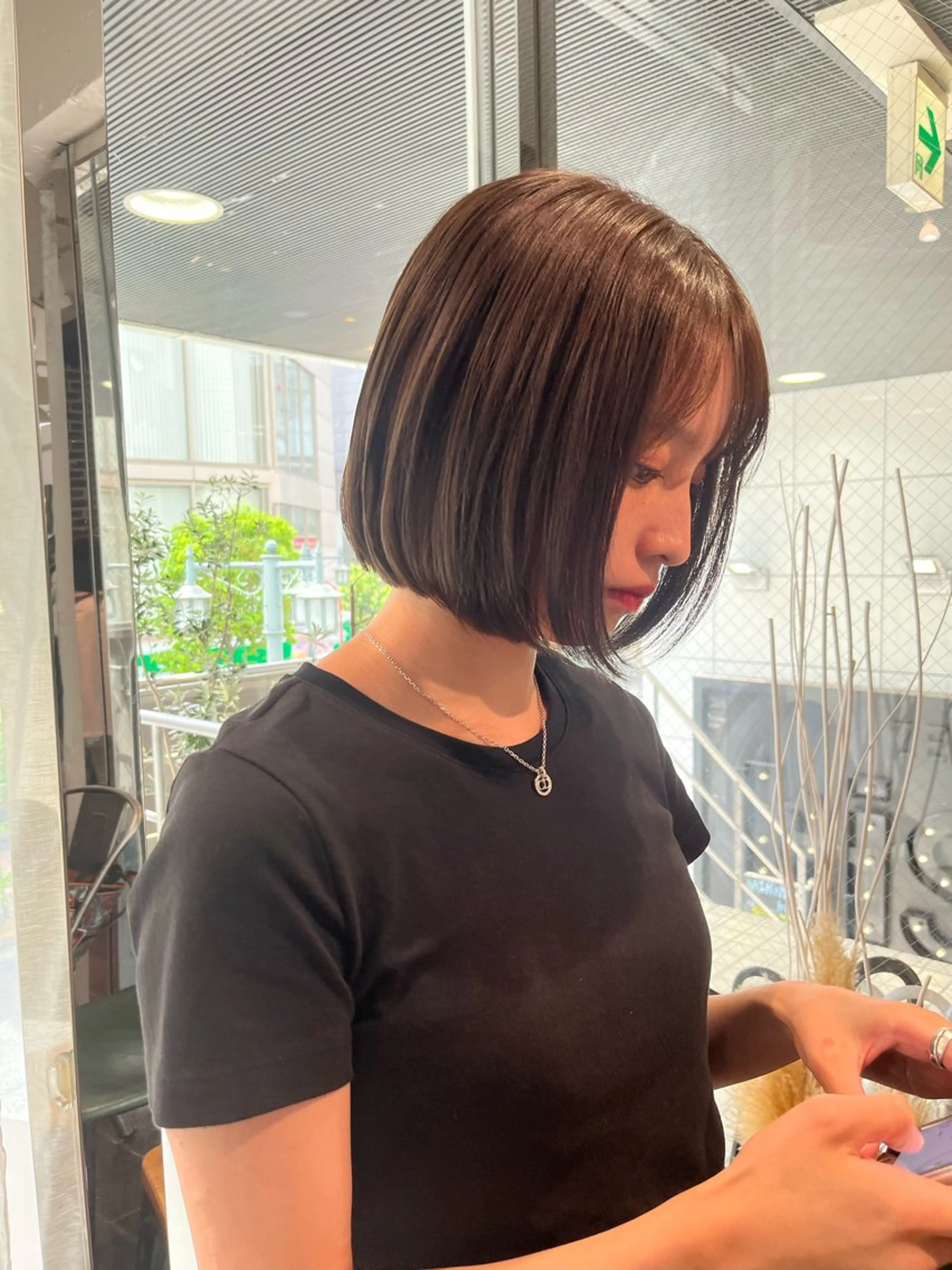 ショート カラー ブリーチ ブラウンカラー ハイトーンカラー ブリーチなしカラー トリートメント Rei/ 縮毛矯正/ ハイライトカラー募集のヘアスタイル