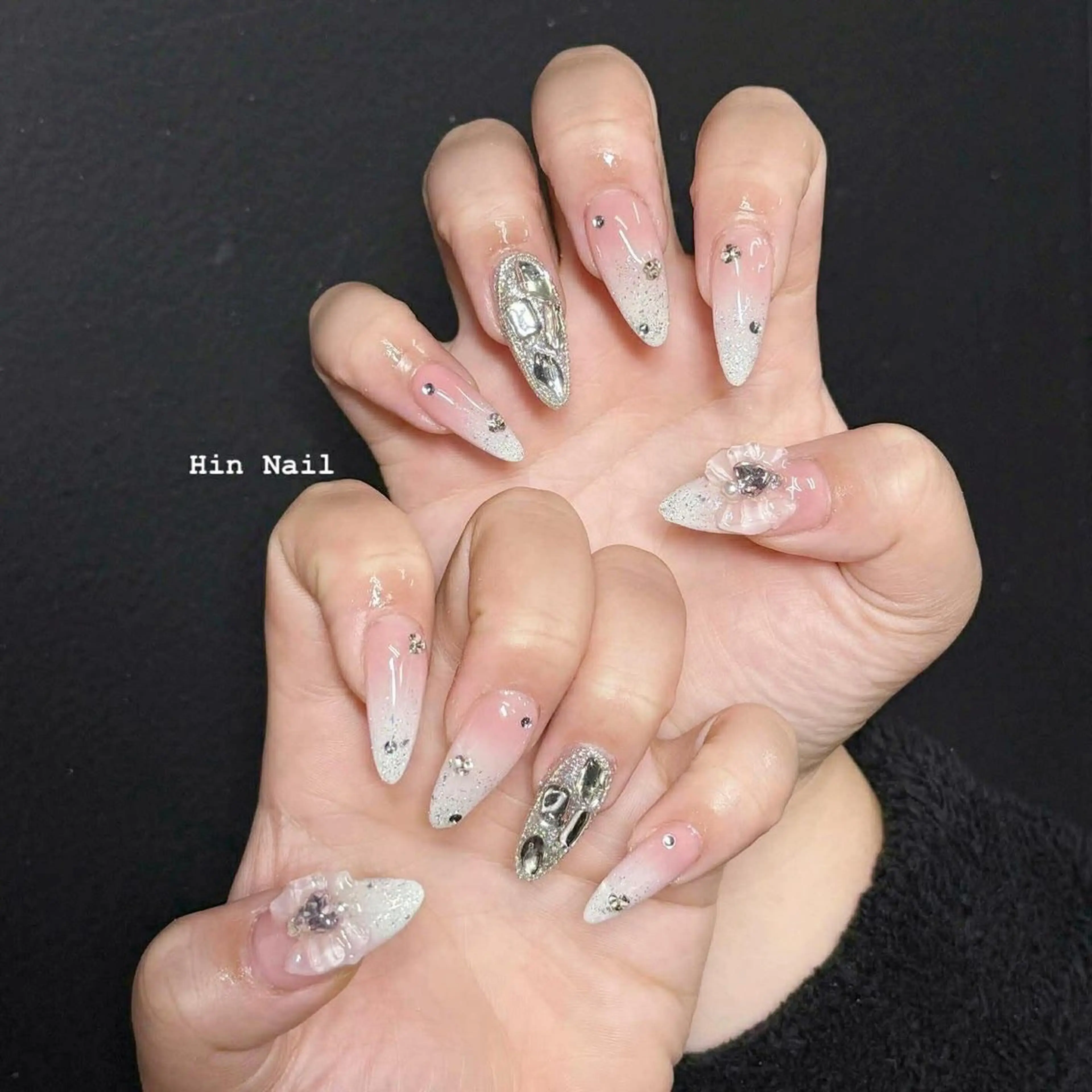 ネイル ハンドネイル RinO Nail Salon所属・Hin Rin 日本橋店のネイルデザイン