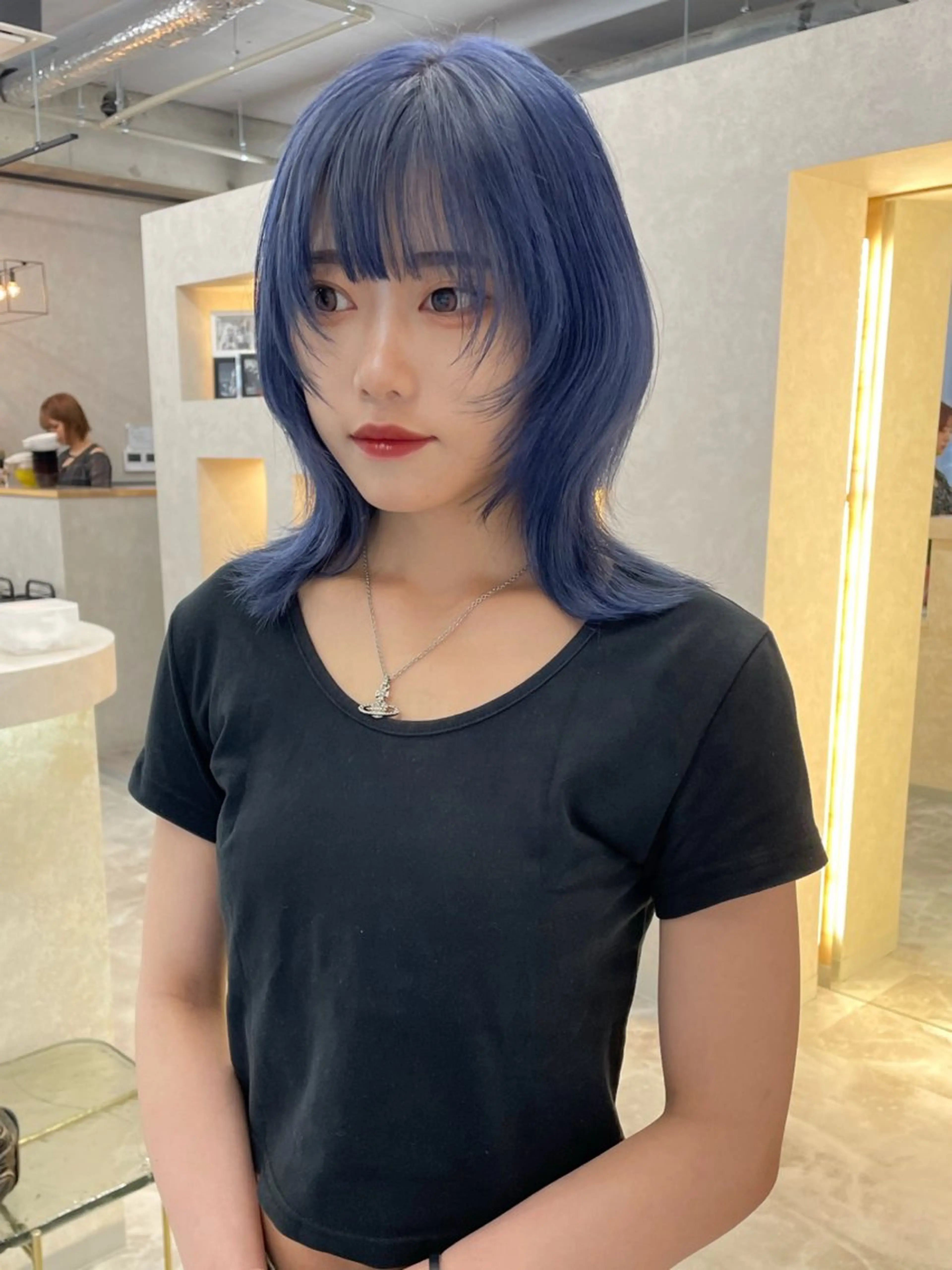 ミディアム ウルフカット ヘアカラー ブリーチ/ベージュ 💕/momoaのヘアスタイル