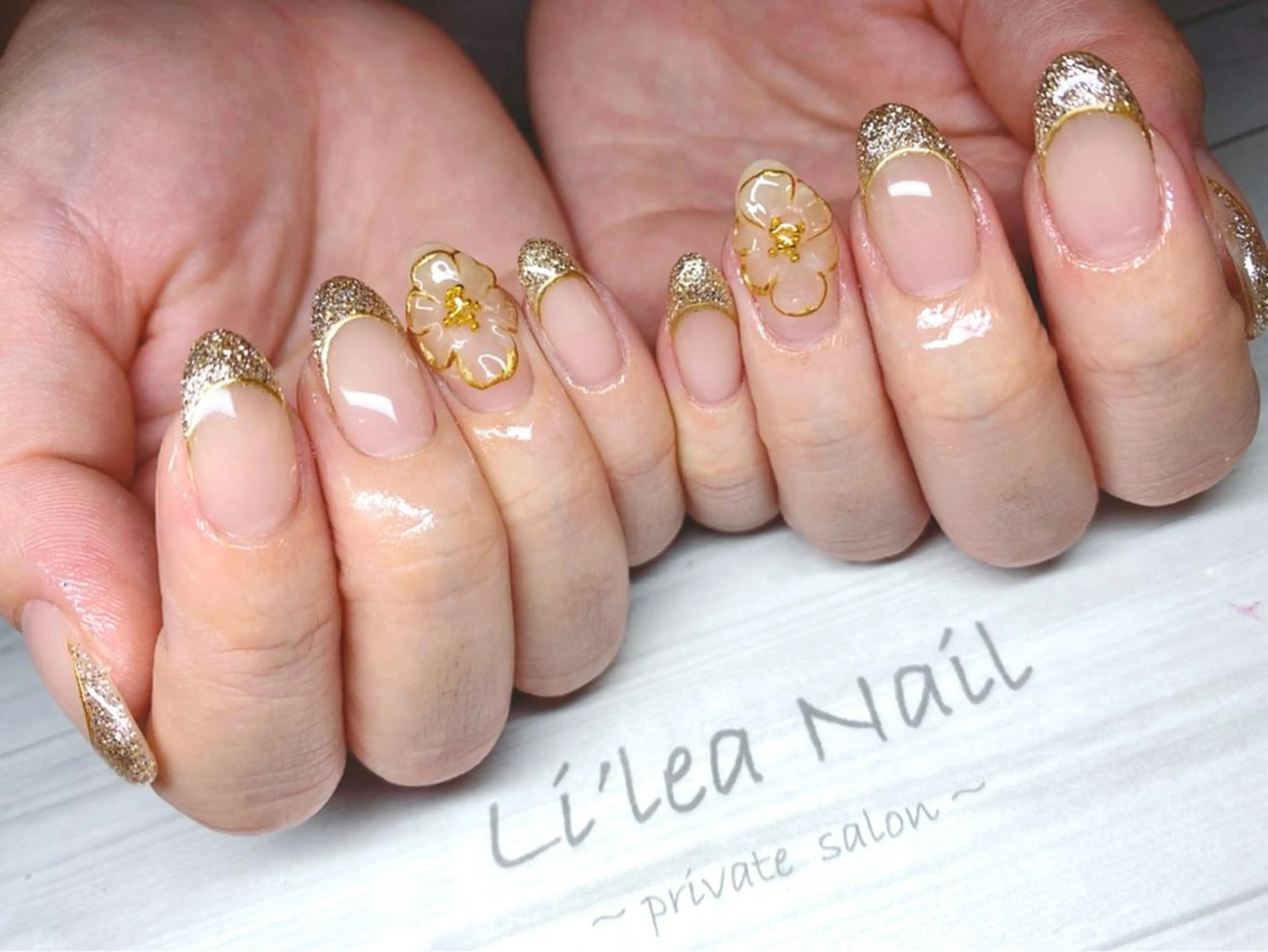 ネイル Li'leaNail AINAのネイルデザイン