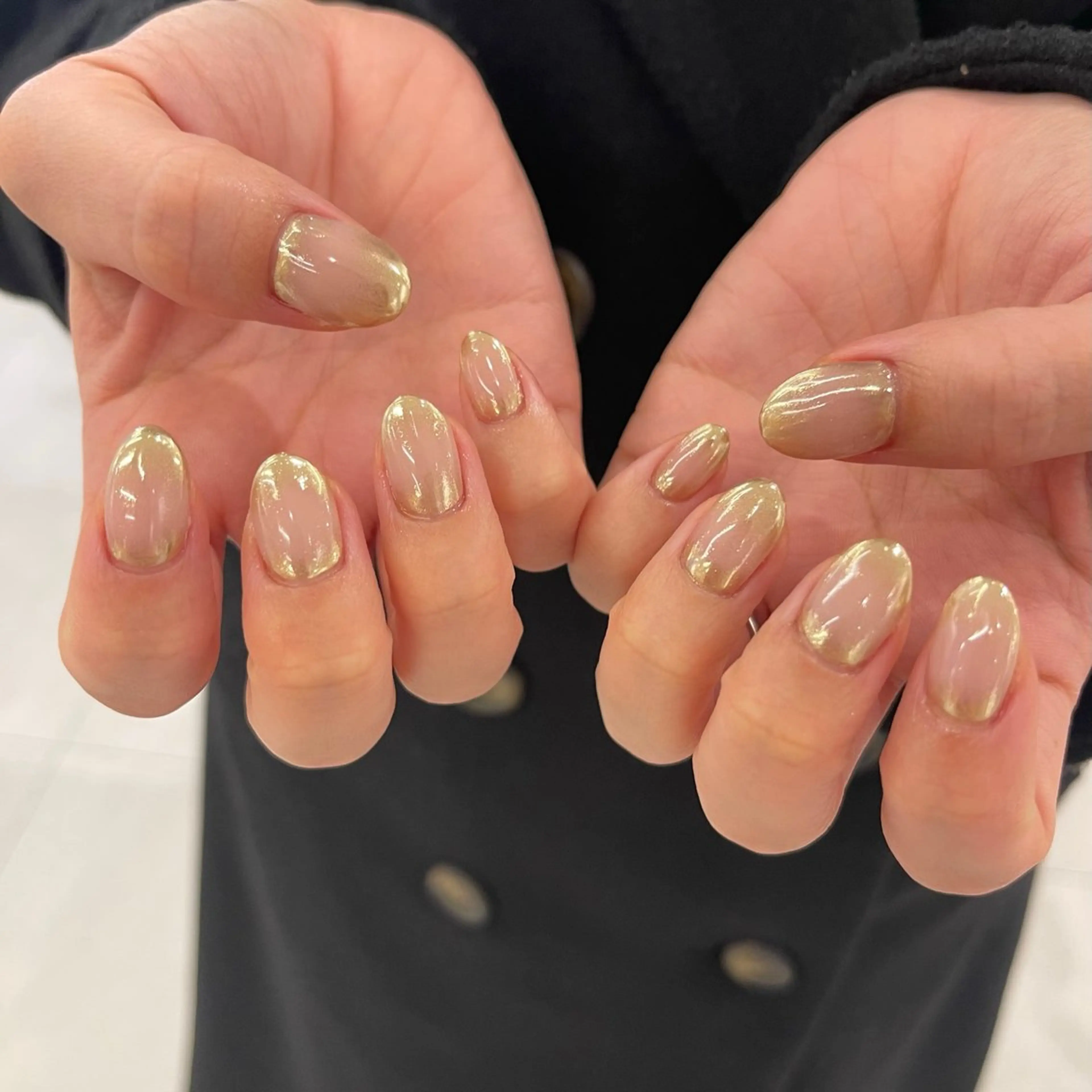 ネイル ジェルネイル 韓国ネイル ミラーネイル 持ち込み ニュアンスネイル ハンドネイル フットネイル ニュアンスネイル 💅🏻yuuiのネイルデザイン