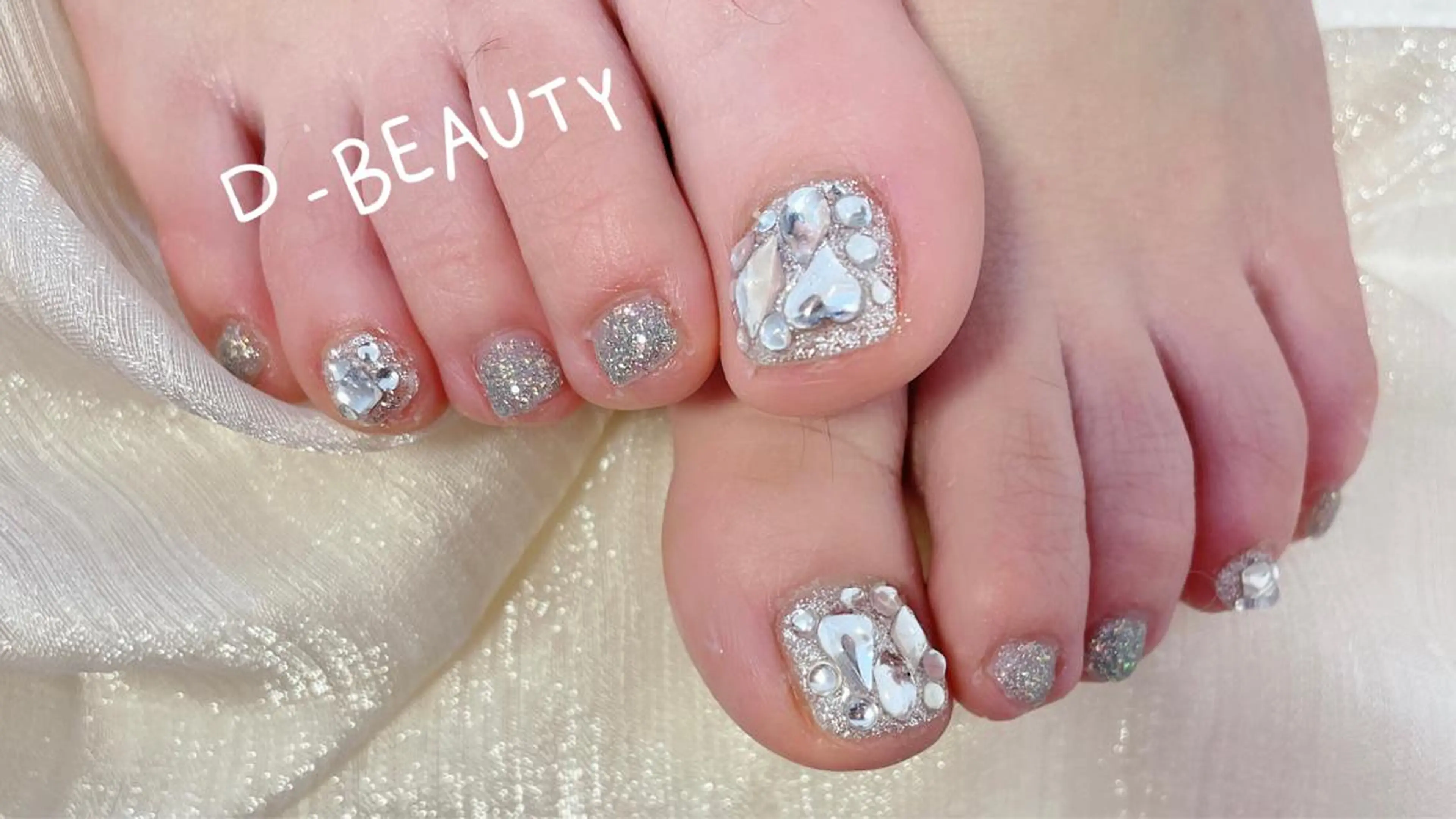 ネイル フットネイル D-BEAUTY Nailsalonのネイルデザイン