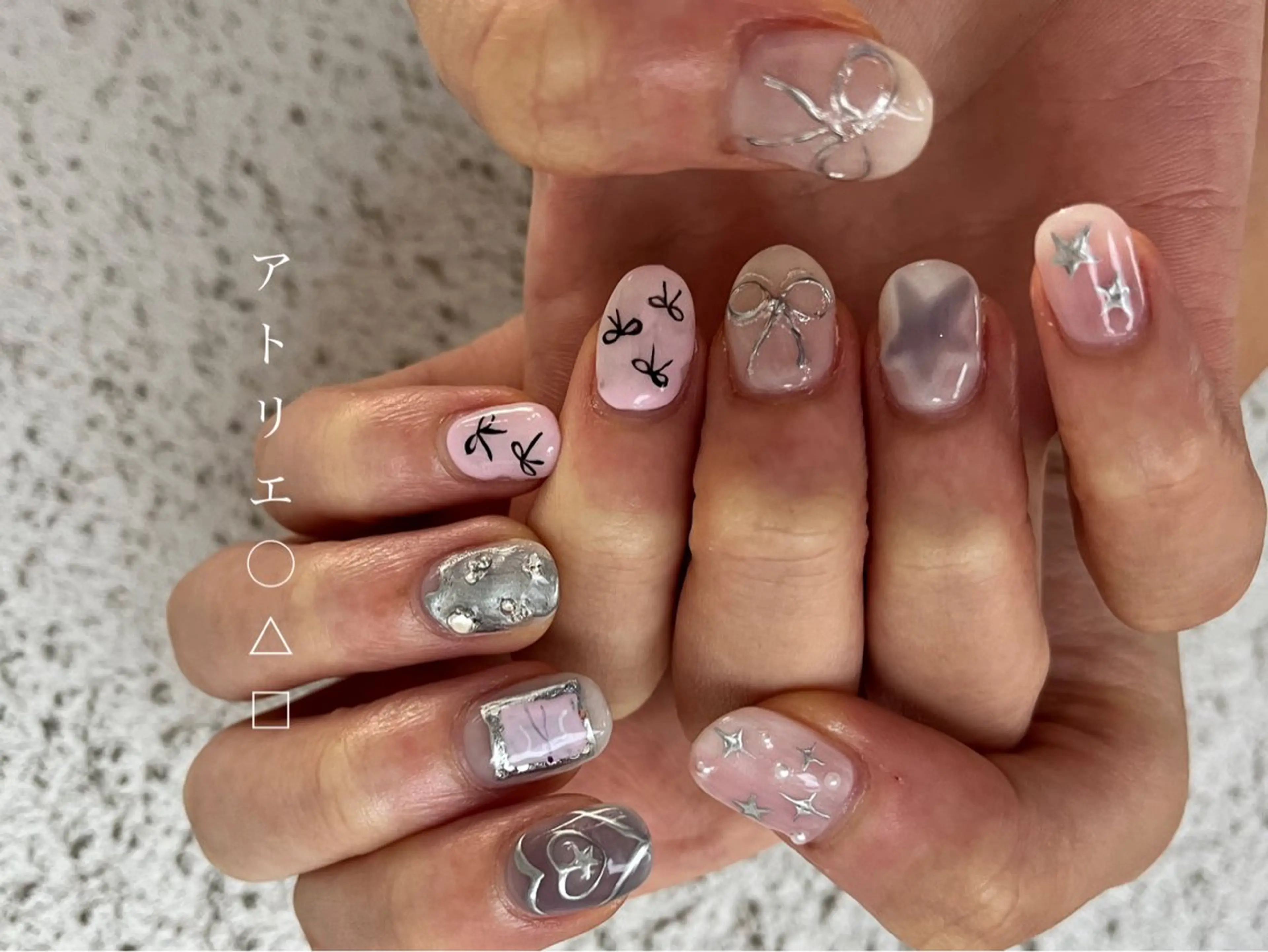 ネイル ハンドネイル アトリエ ○△□のネイルデザイン