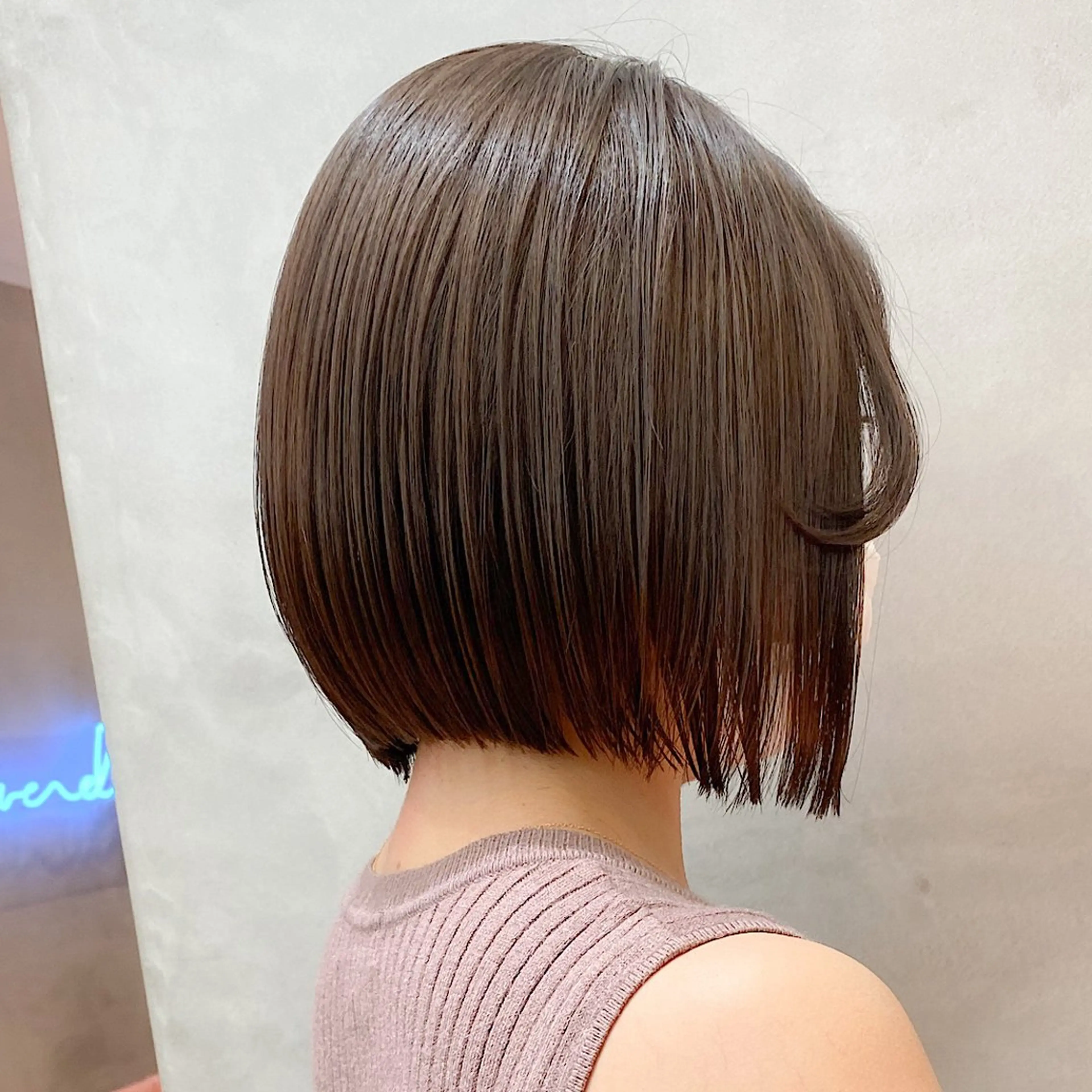 ミディアム カット ヘアカラー トリートメント 髪質改善縮毛矯正 リピートNo.1米倉のヘアスタイル