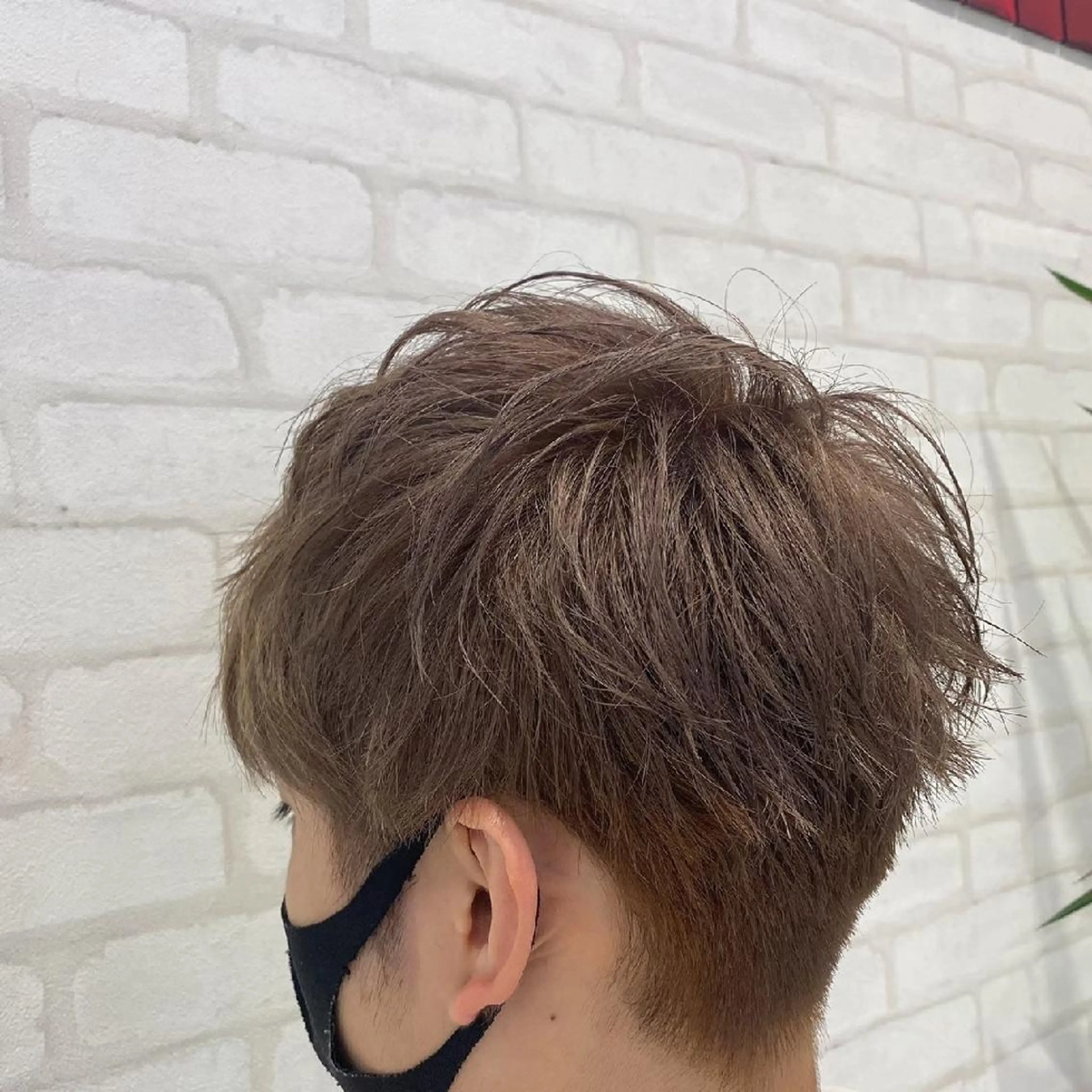 メンズ ヘアカラー 森山 稜大のヘアスタイル