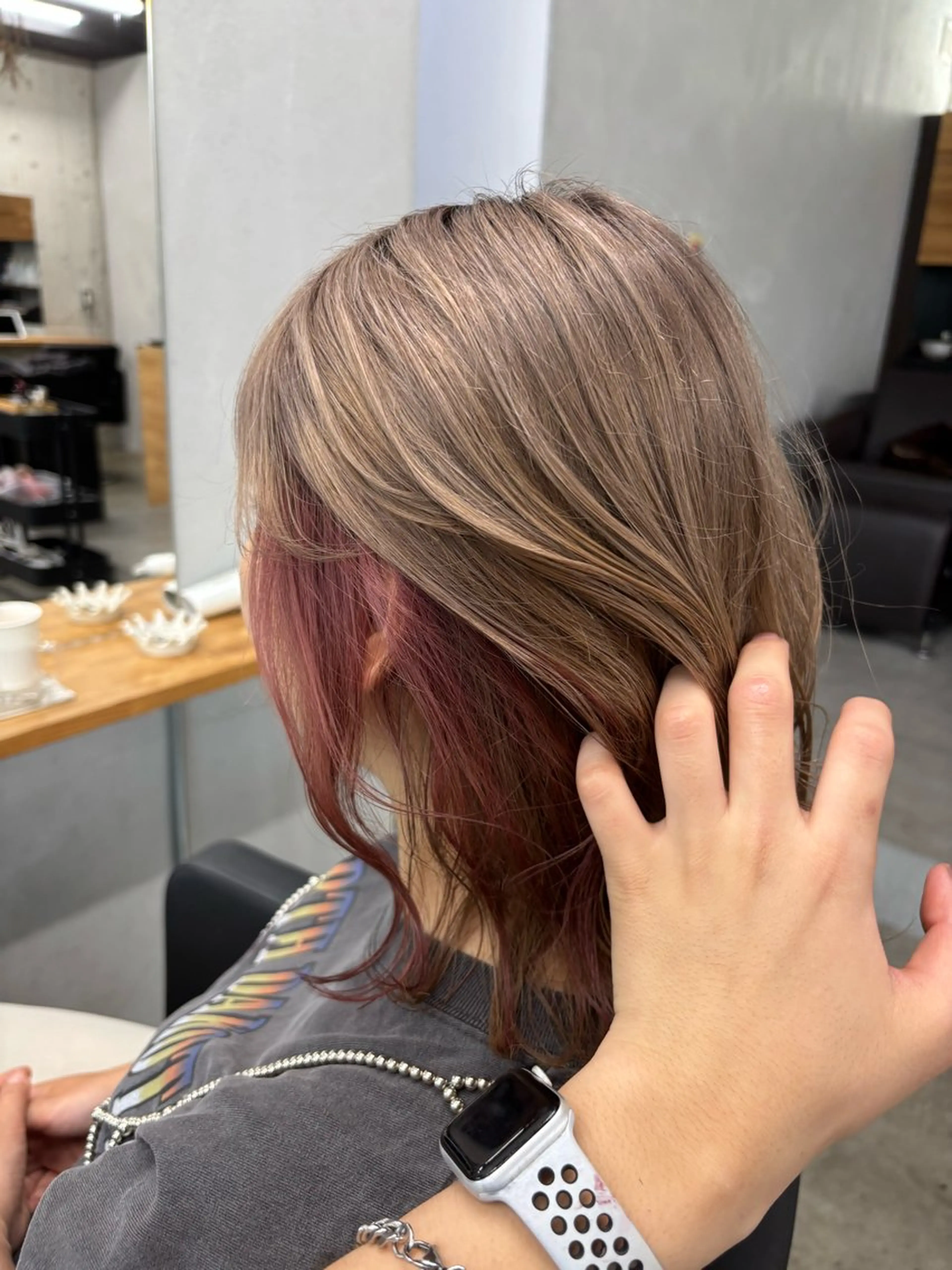 ミディアム カラー カット ヘアカラー mono / Manatoのヘアスタイル