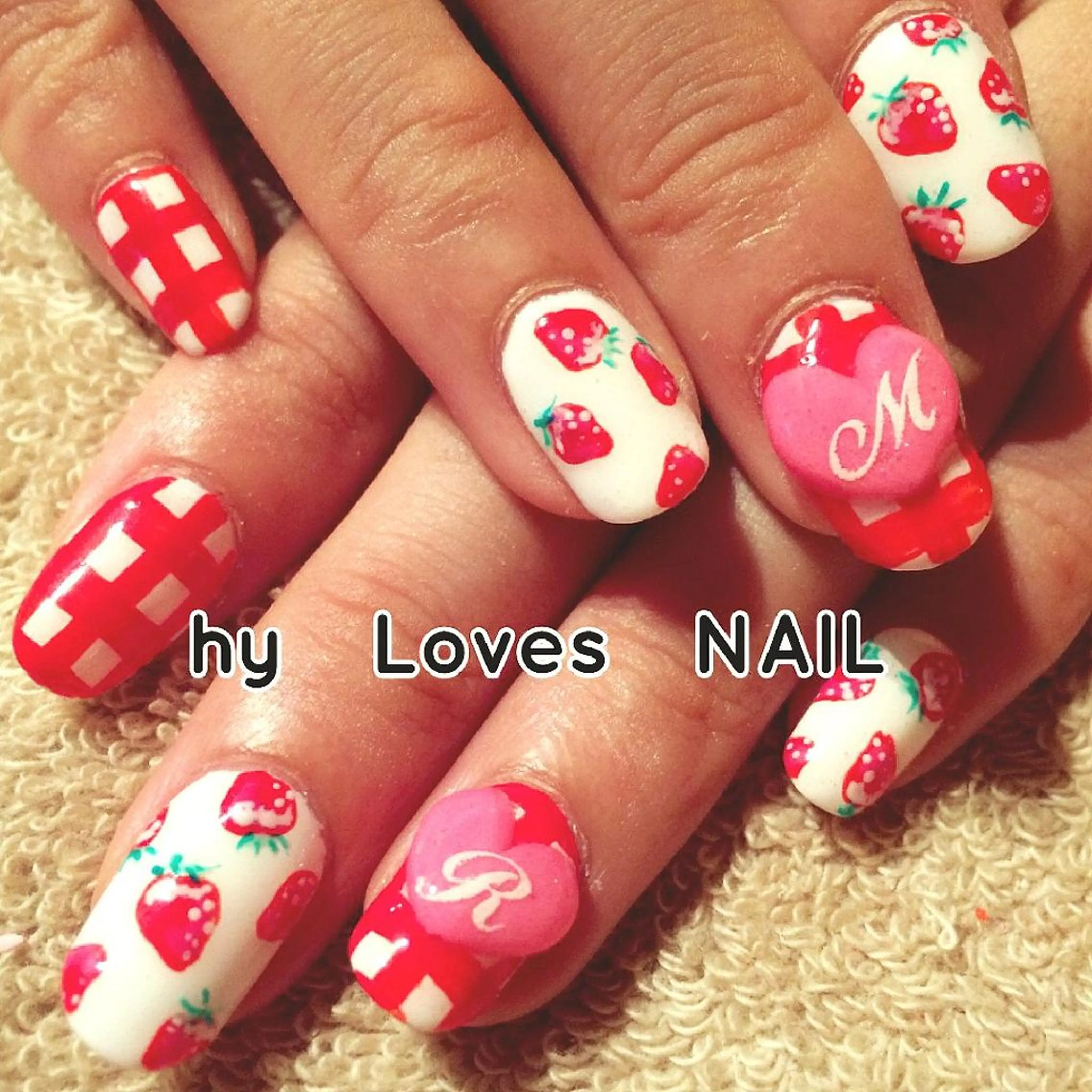 ネイル ジェルネイル ガーリー ハート ショートネイル ハンドネイル よしだ ひろきのネイルデザイン