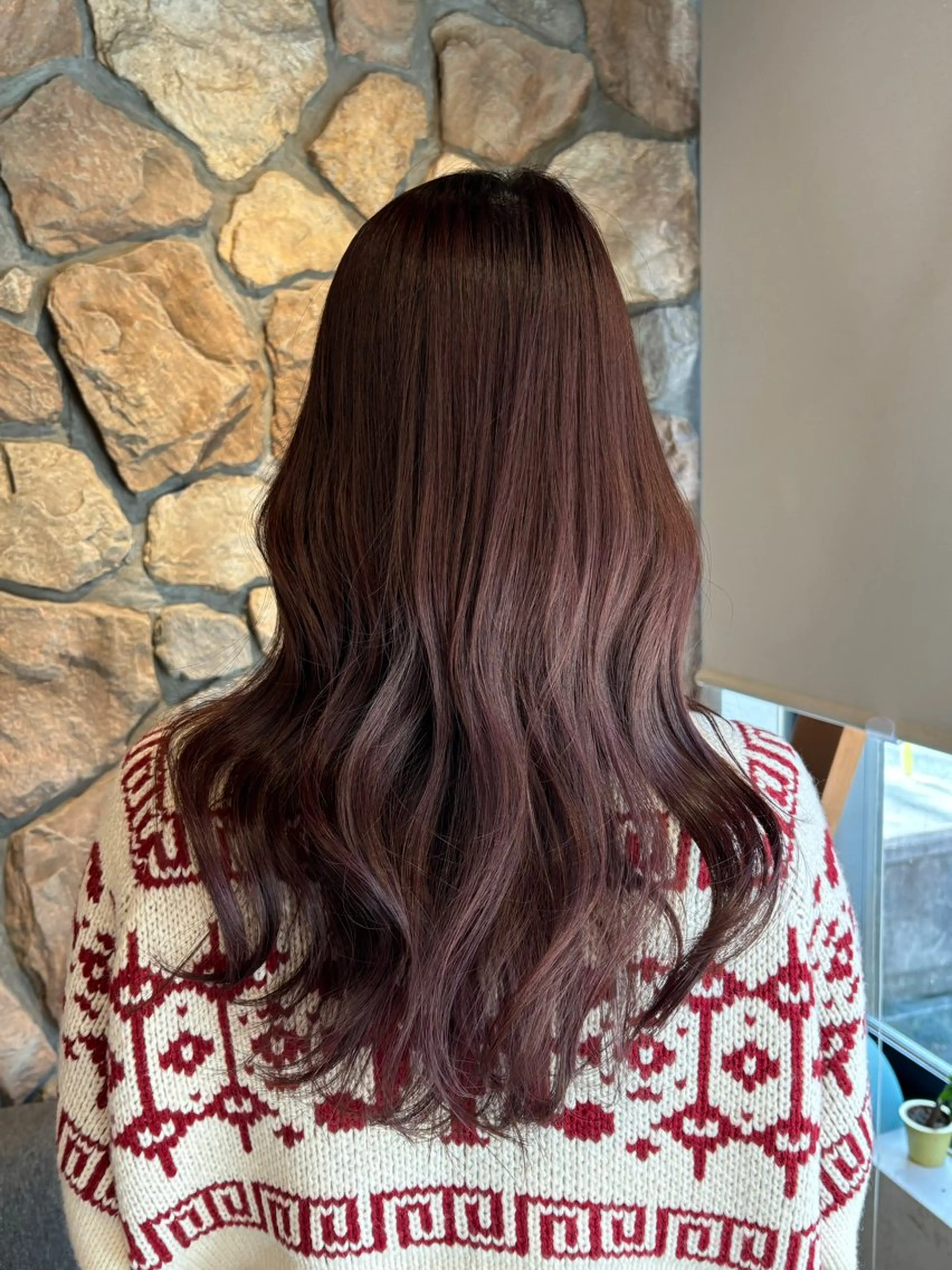 ロング ヘアカラー トリートメント 小玉 唯依のヘアスタイル