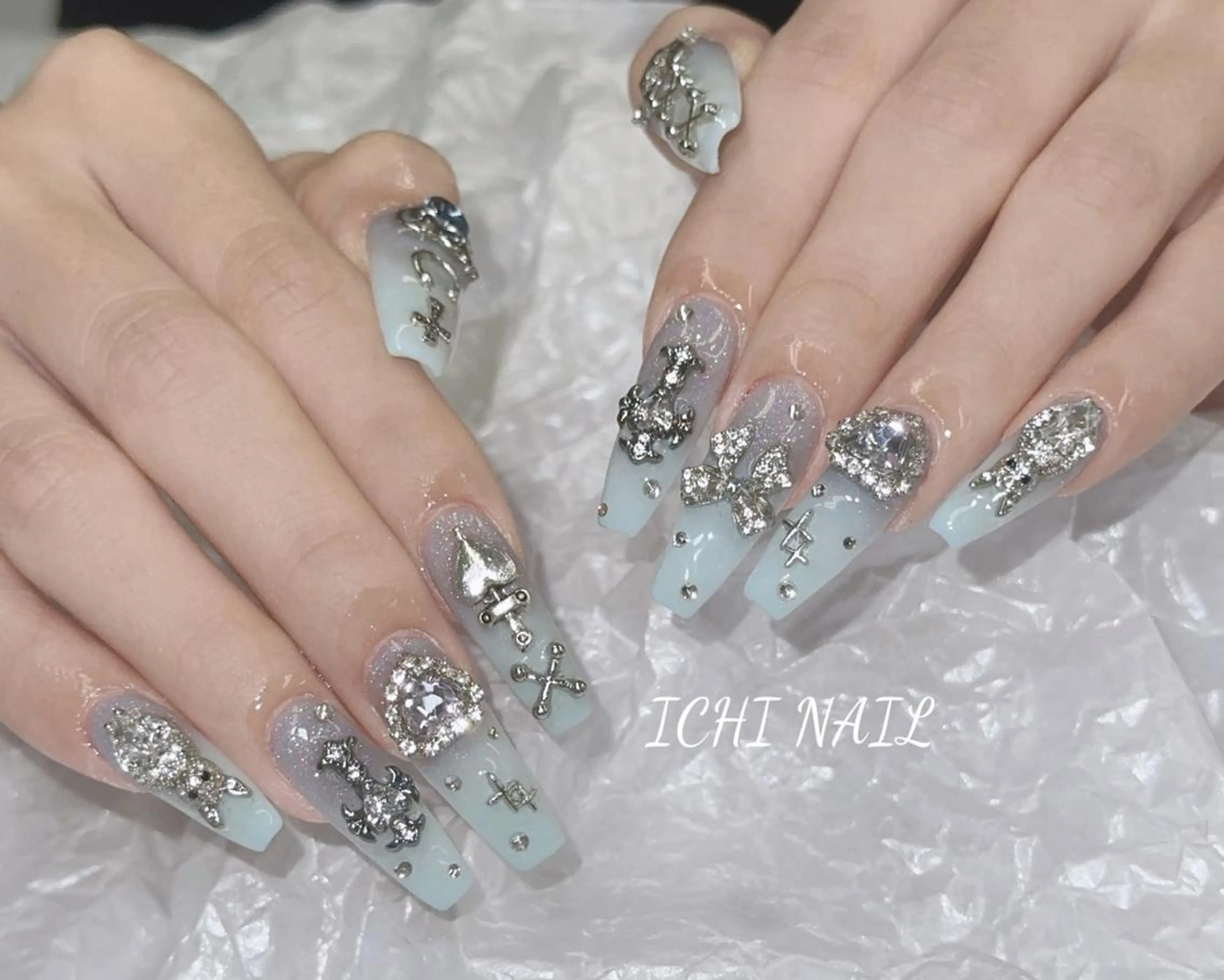 ネイル ハンドネイル 🍪 YOSHI🧋のネイルデザイン