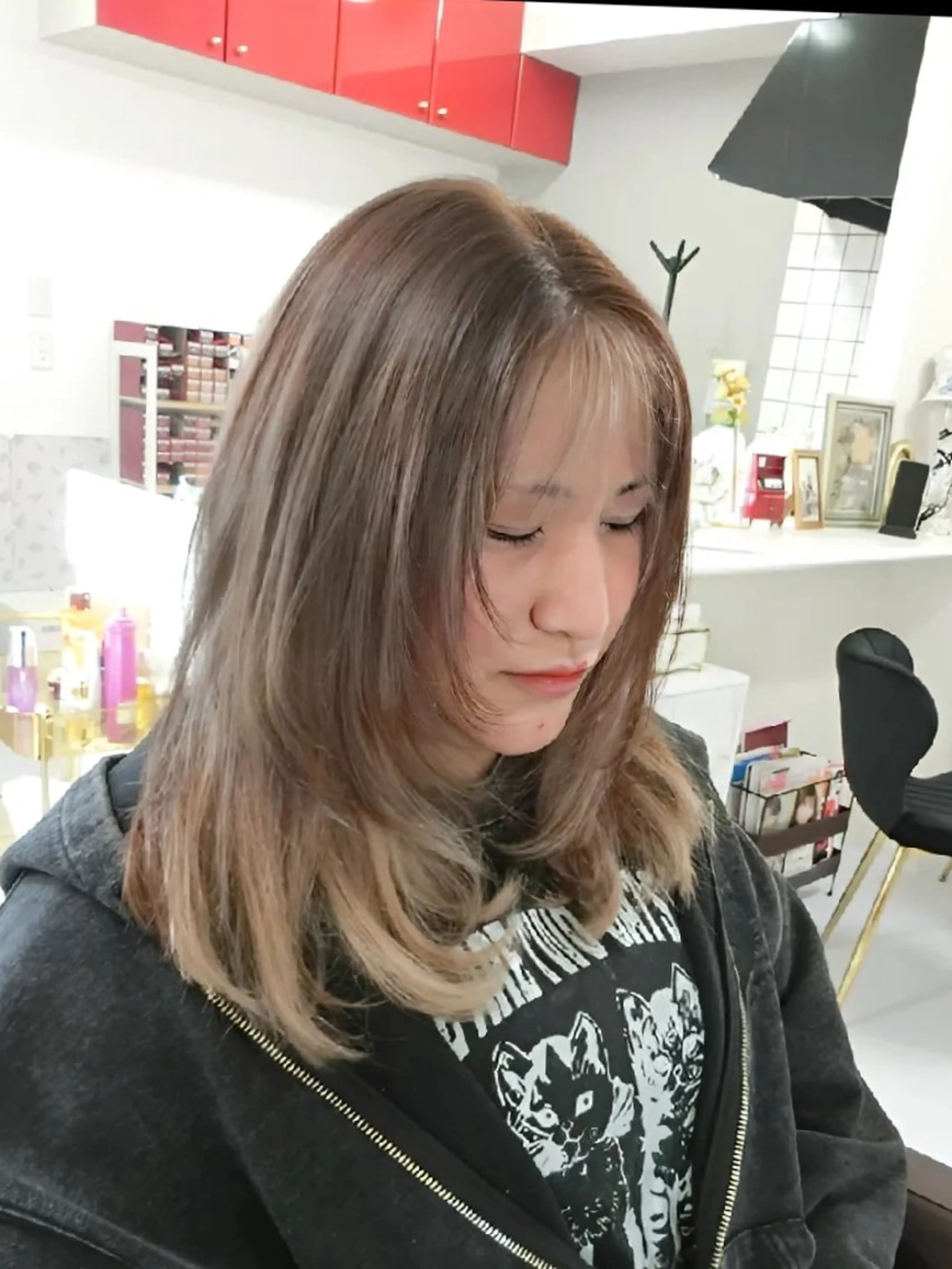 カラー ロング ma cherie 　naoのヘアスタイル