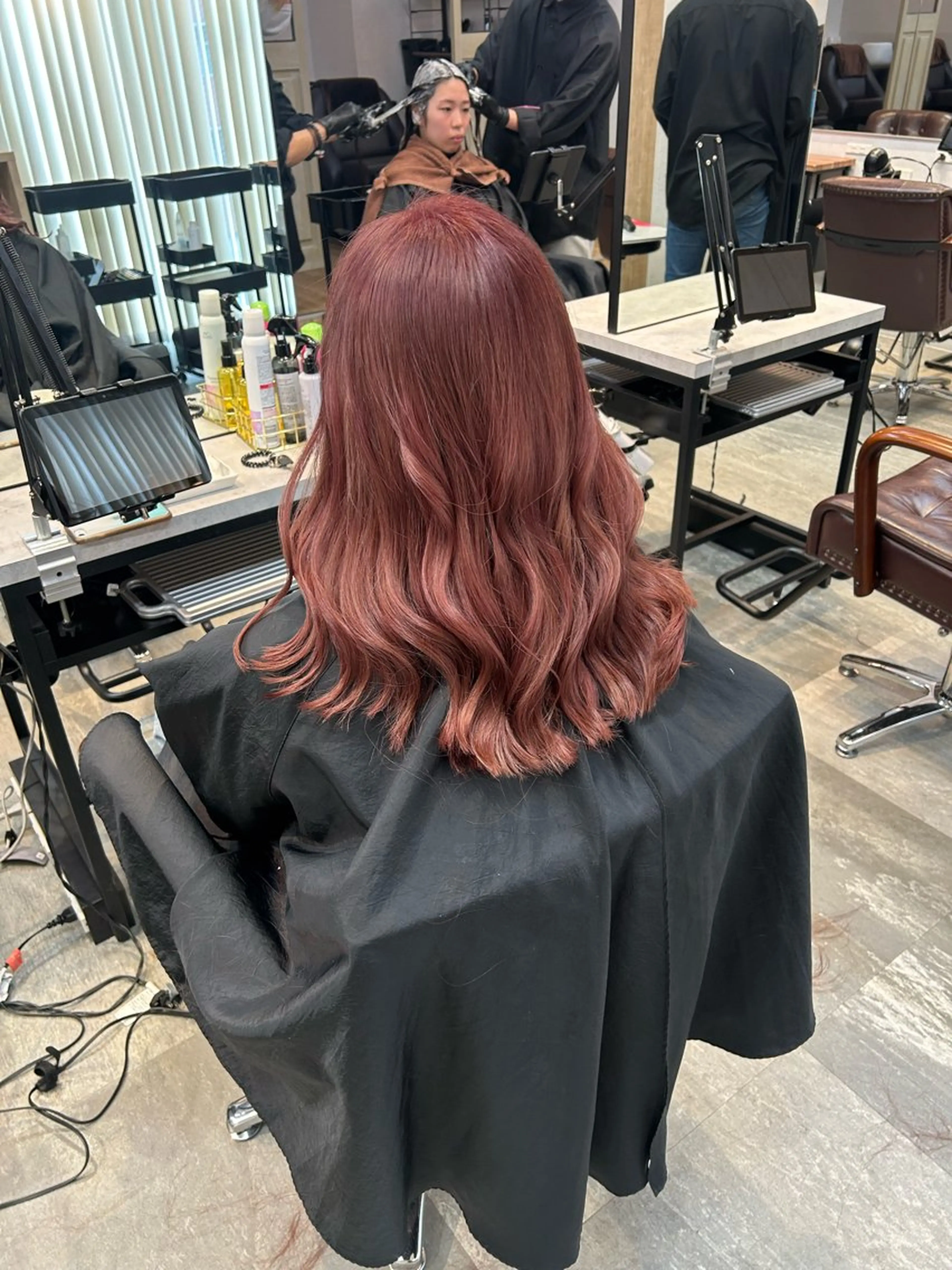 ロング カット ヘアカラー トリートメント 愛されハイトーン 🍓YURINAのヘアスタイル