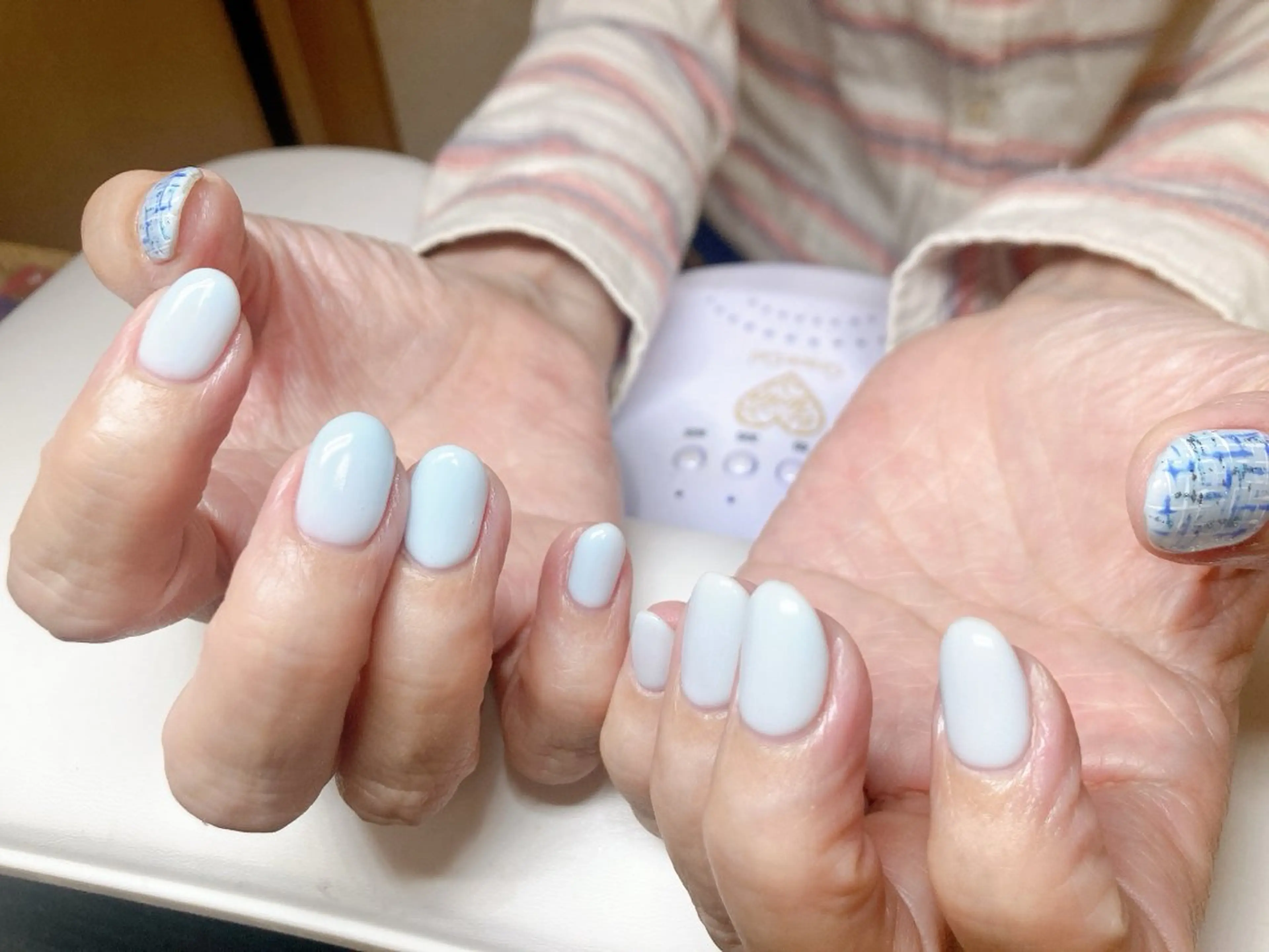 ネイル ECLAT エクラ所属・寺山 千鶴のネイルデザイン