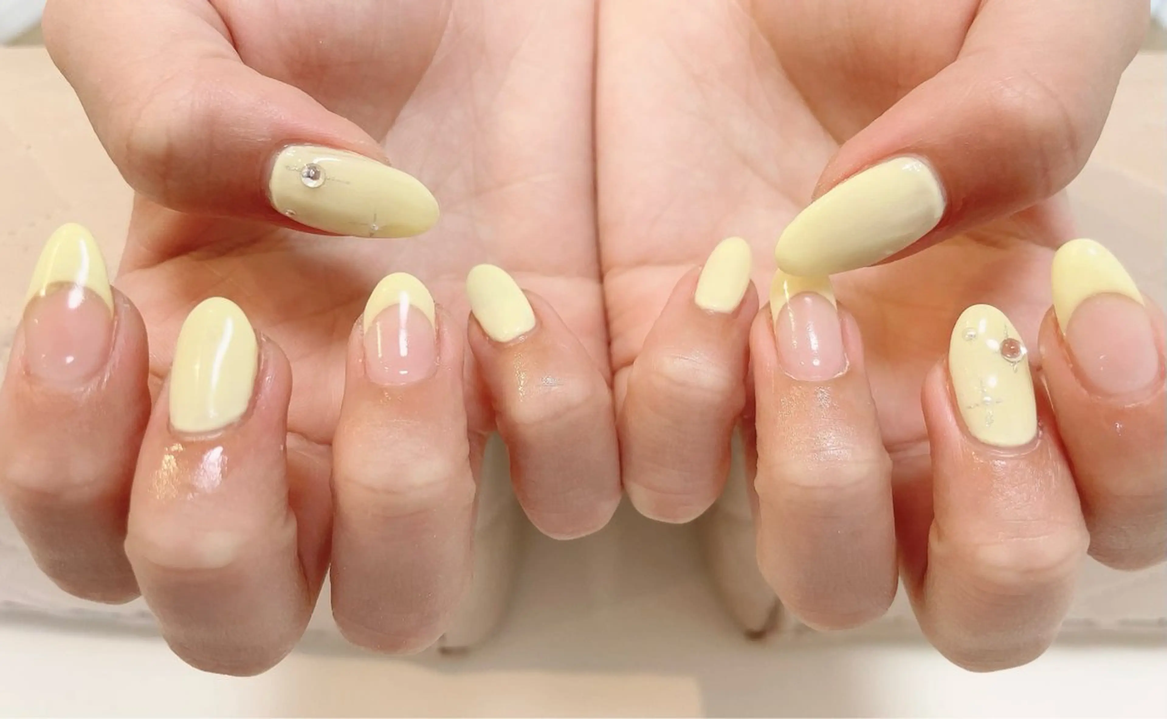 ネイル manis .のネイルデザイン