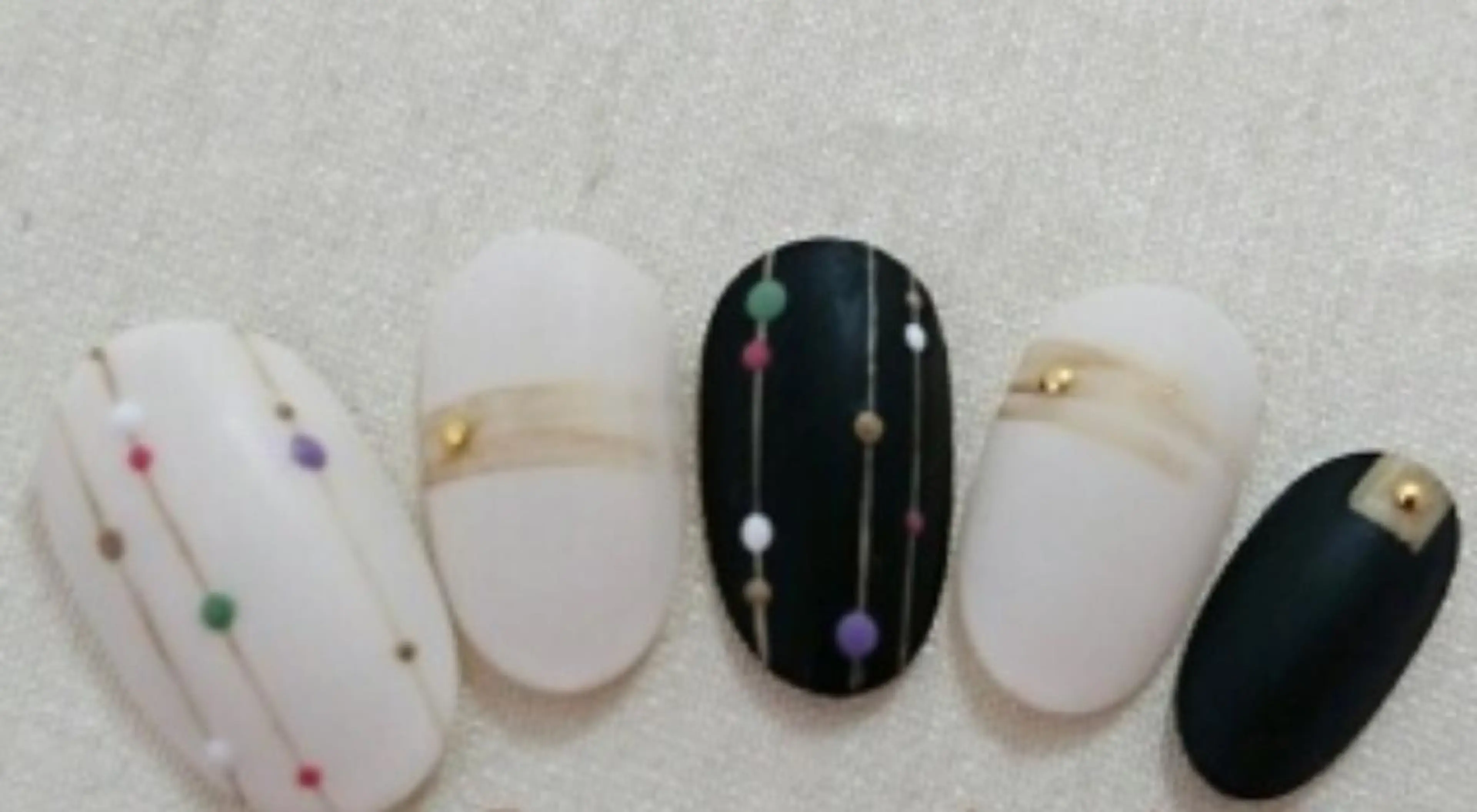 ネイル ハンドネイル ゲン レイカのネイルデザイン