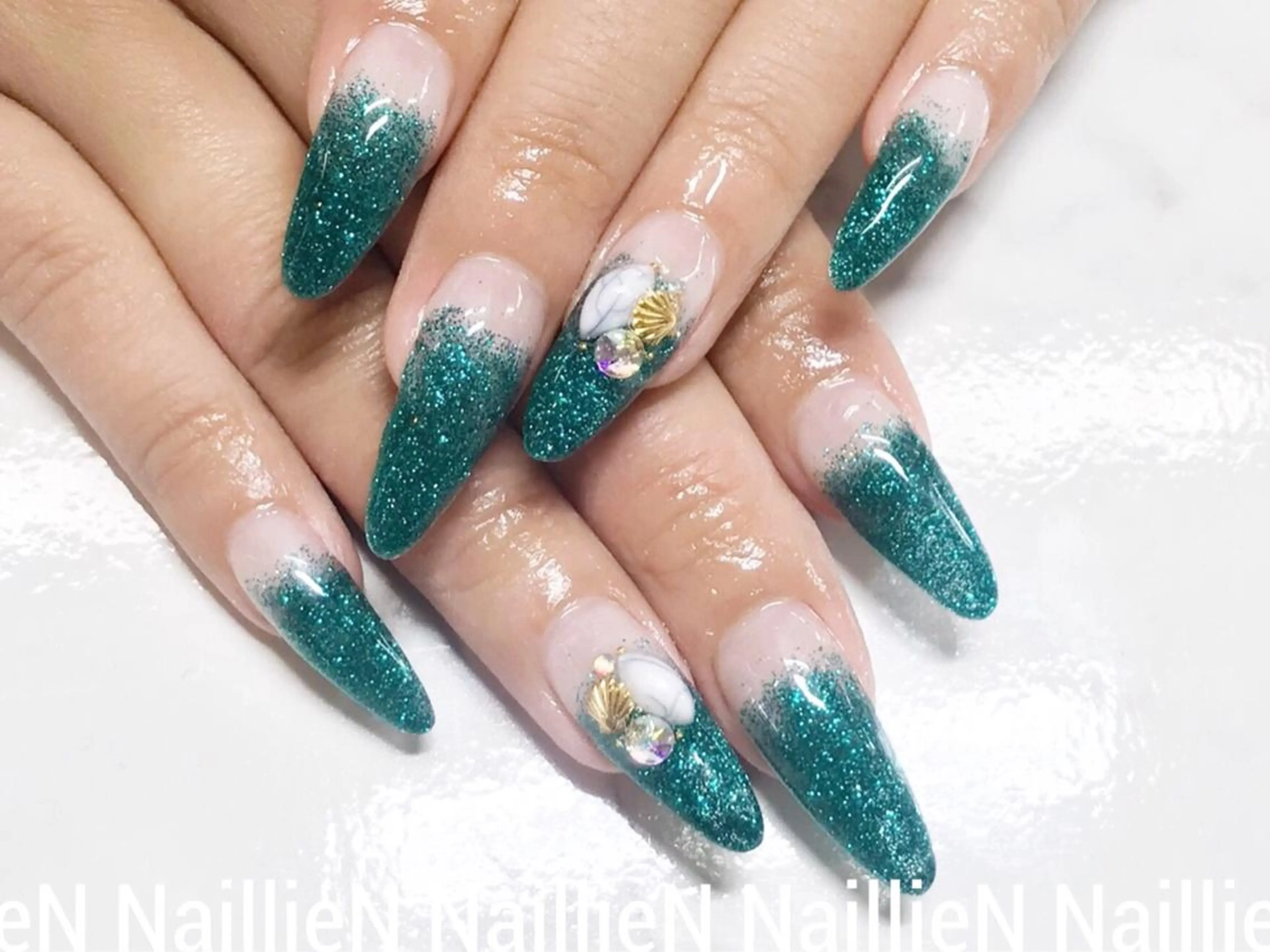 ネイル スカルプネイル シンプルネイル ハンドネイル Nail lieNのネイルデザイン