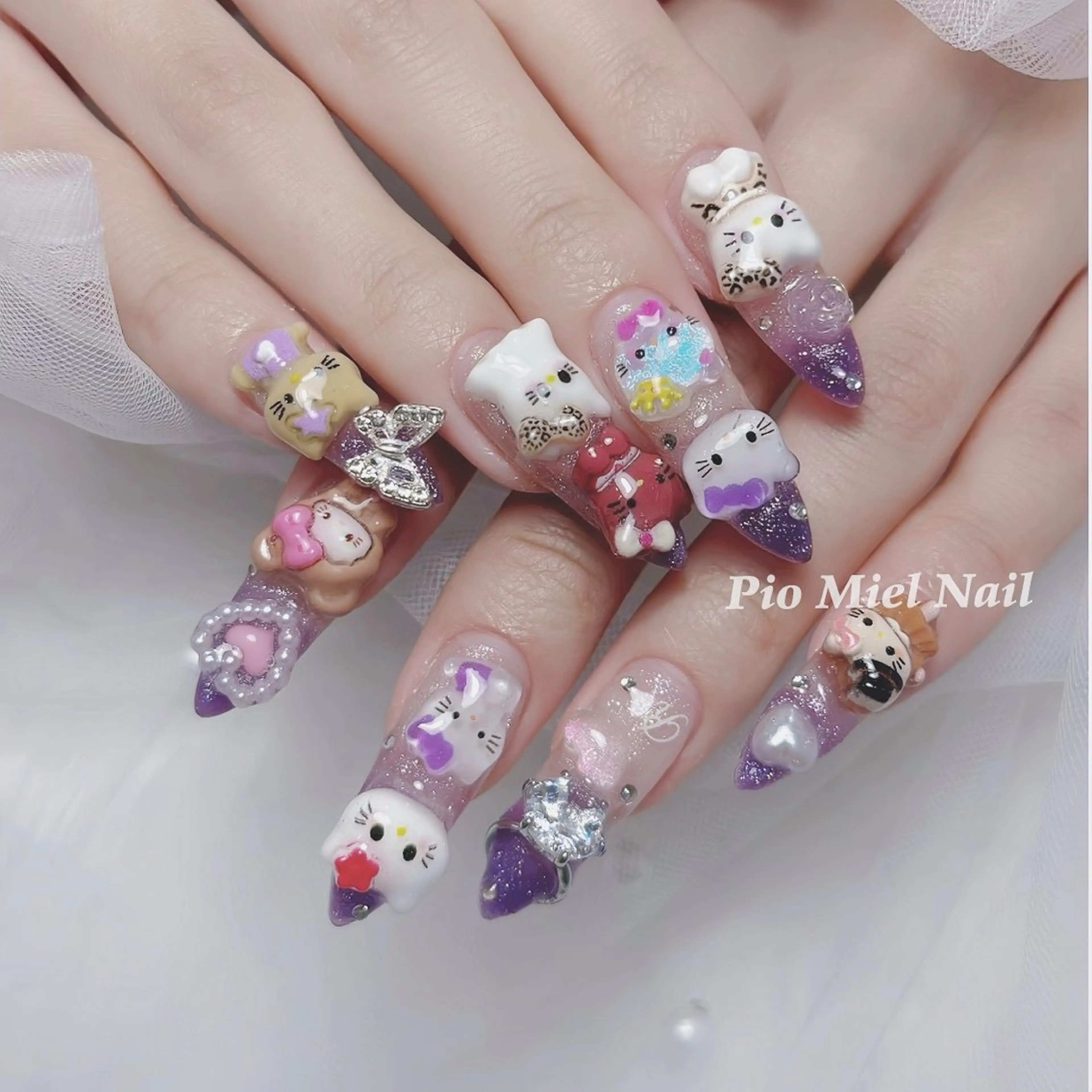 ネイル Pio Mielのネイルデザイン