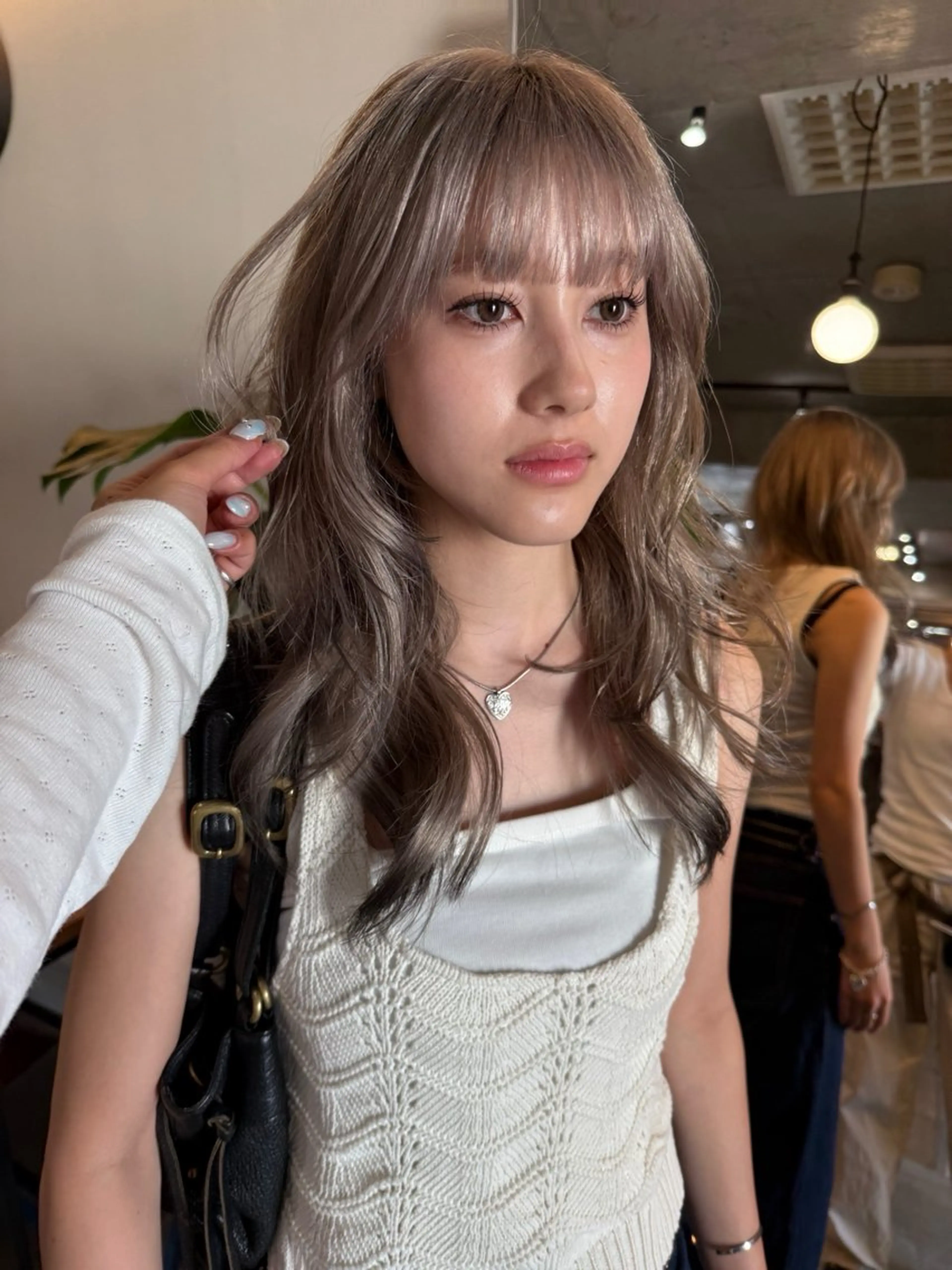 セミロング ハイレイヤー レイヤーカット ローレイヤー カット ヘアカラー トリートメント レイヤーカット\ウル フ　chinatsuのヘアスタイル