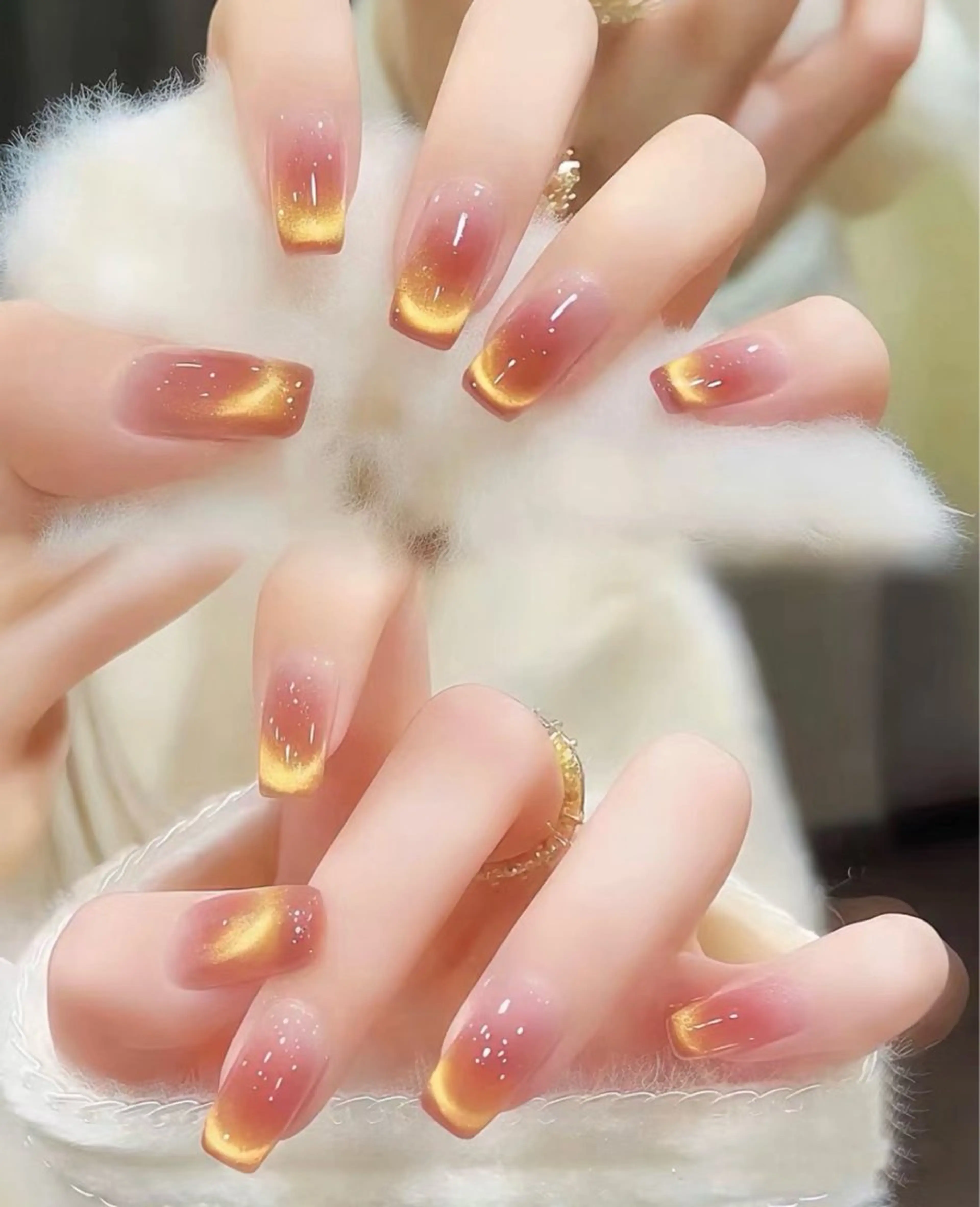 シンプル　マグネットフレンチorラメグラデーションの写真