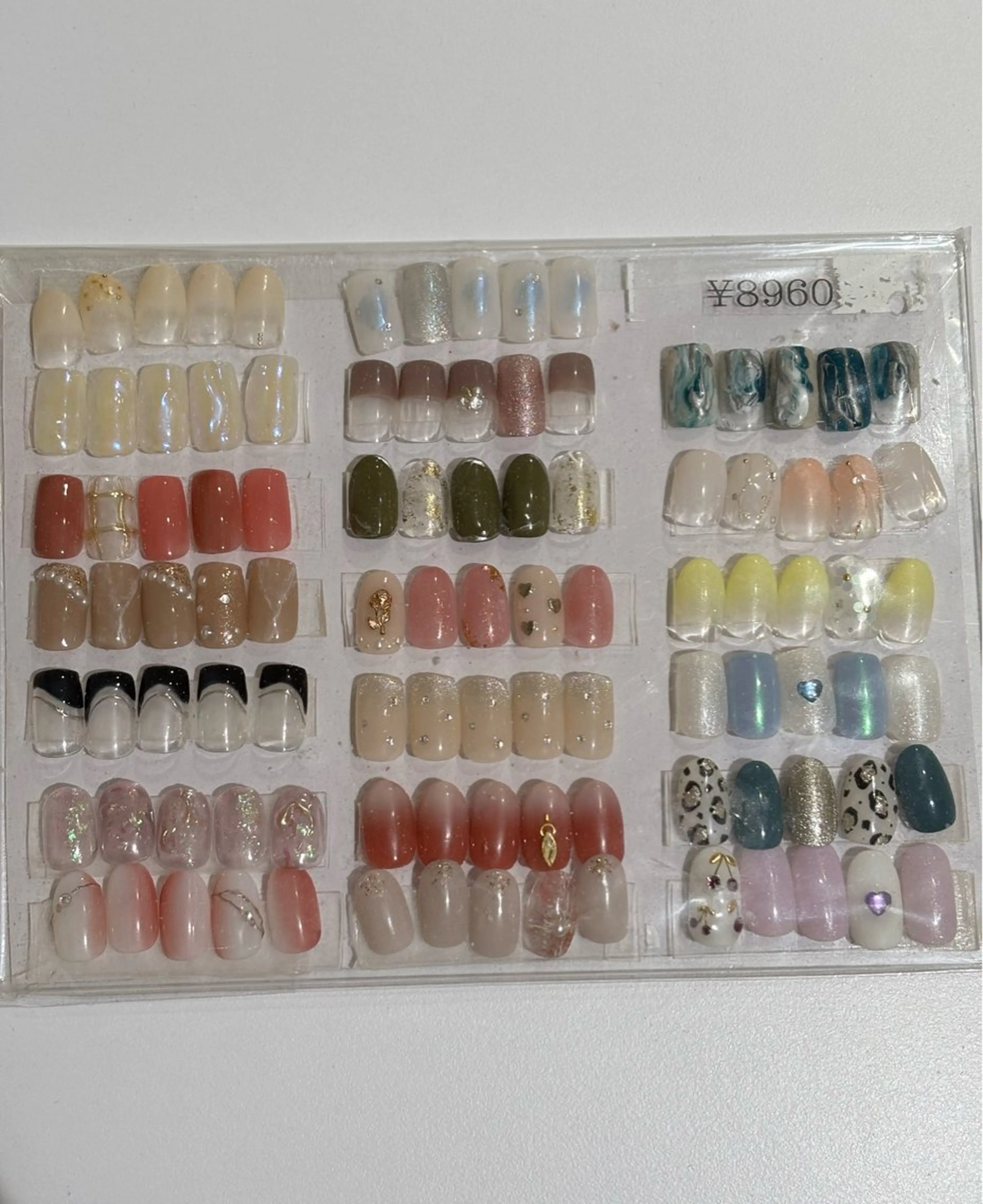 ハンド オフあり 定額デザインの写真