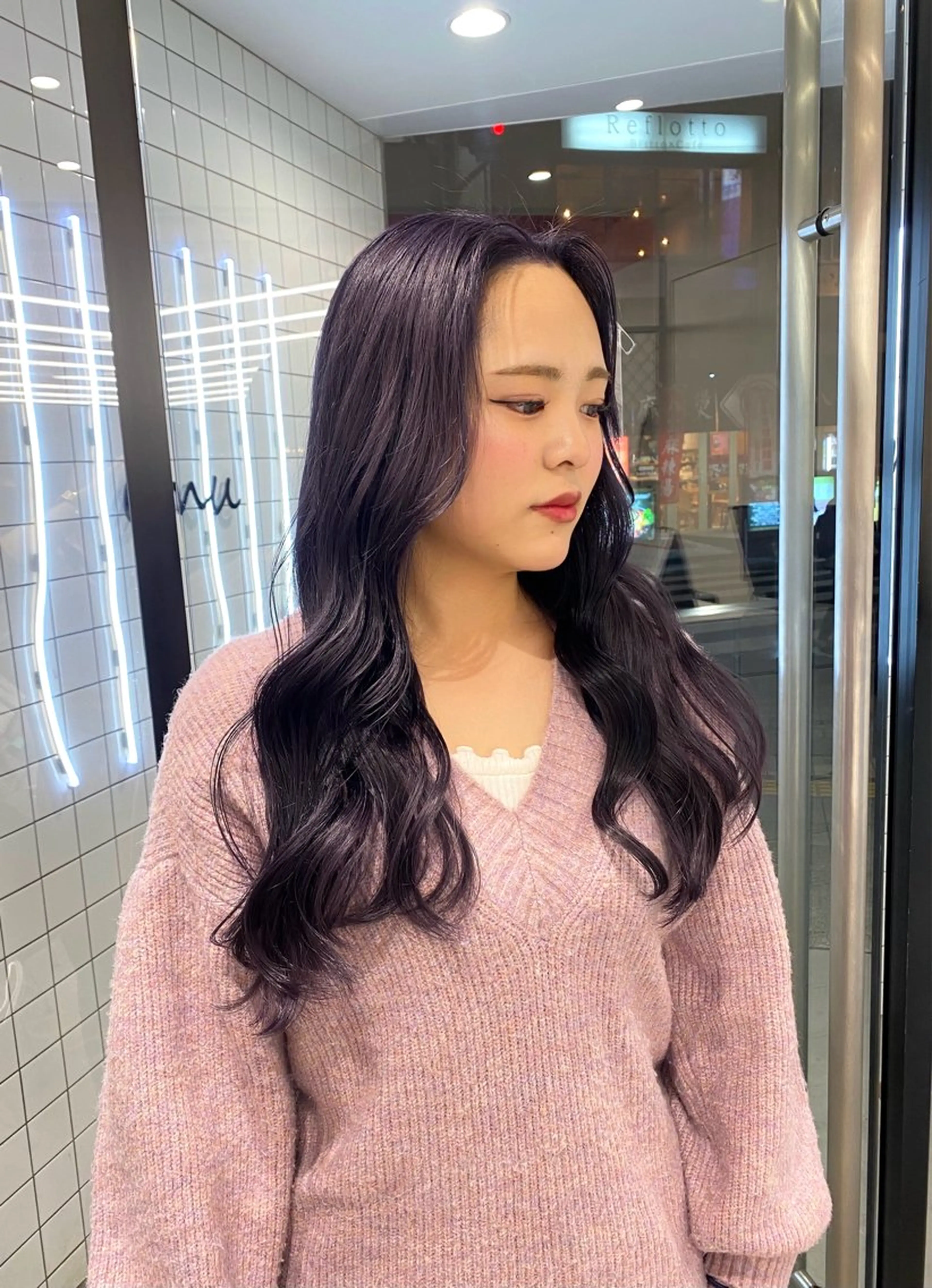 ロング カラー ブリーチ ケアブリーチ 透明感カラー ハイトーンカラー 韓国風カラー emu所属・けいこ🍊ニュアンス ネイル/個性派ネイルのネイルデザイン