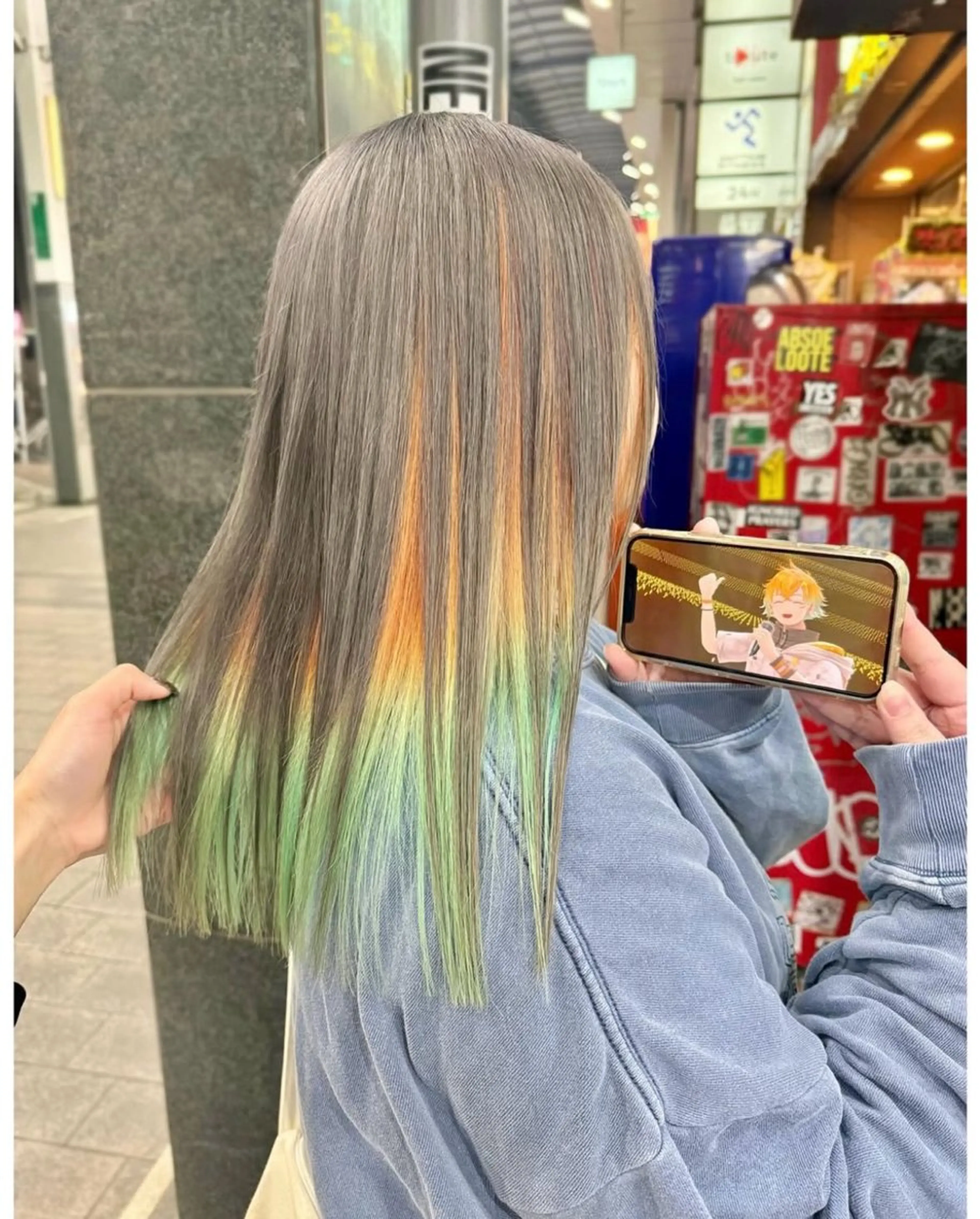 ミディアム カラー ヘアカラー GARU-ガル-所属・TSUNO🦖 派手髪/オタク美容師のヘアスタイル