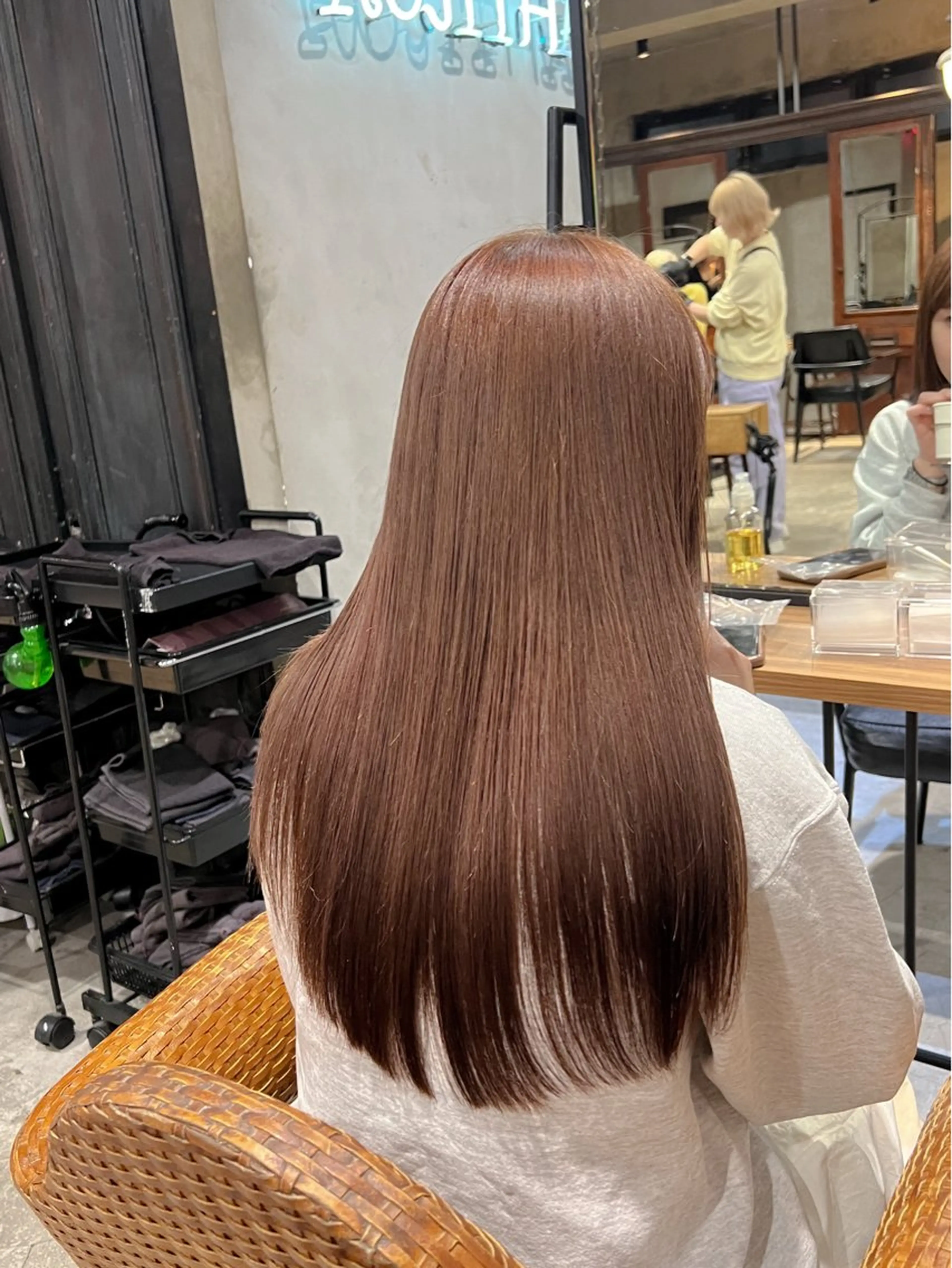 ロング カラー ヘアアレンジ カット ヘアカラー トリートメント 透明感/艶髪矯正 🪐takushiのヘアスタイル