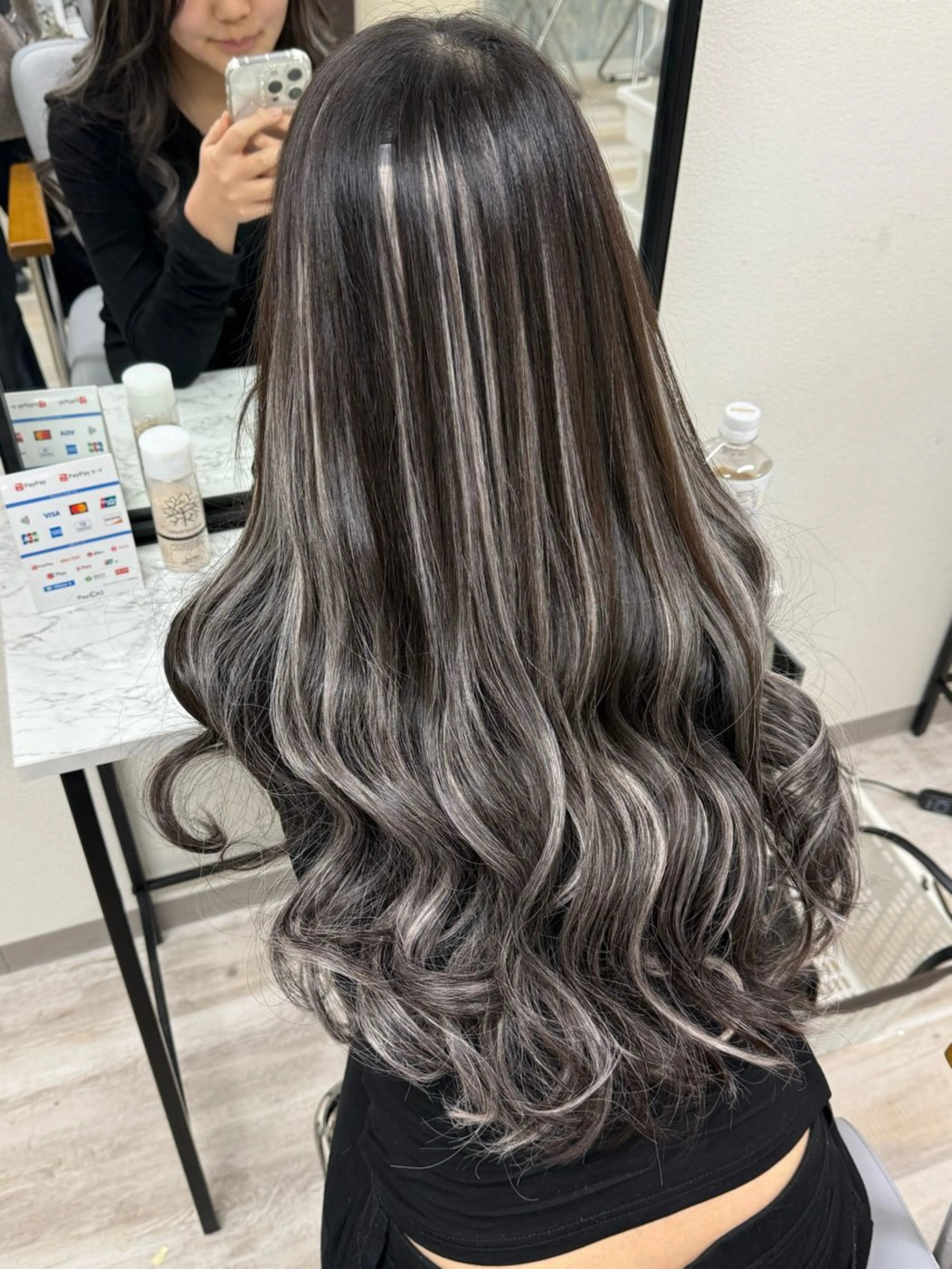 シールエクステ専門サロンSHOWROOM所属・シールエクステ専門店 🦋YAYOI🦋のヘアスタイル