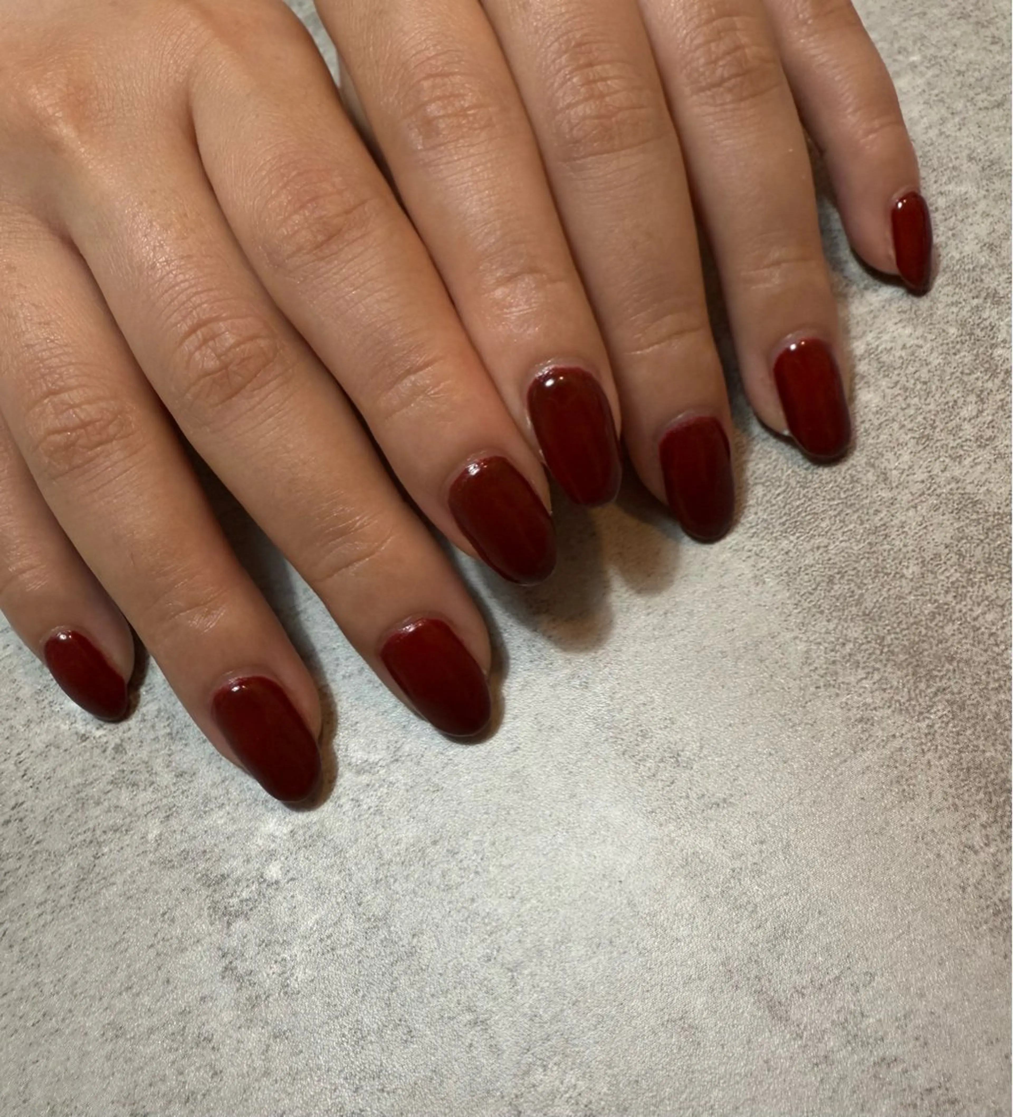 ネイル ボルドー ハンドネイル from nail所属・nailist 🤍mikuのネイルデザイン