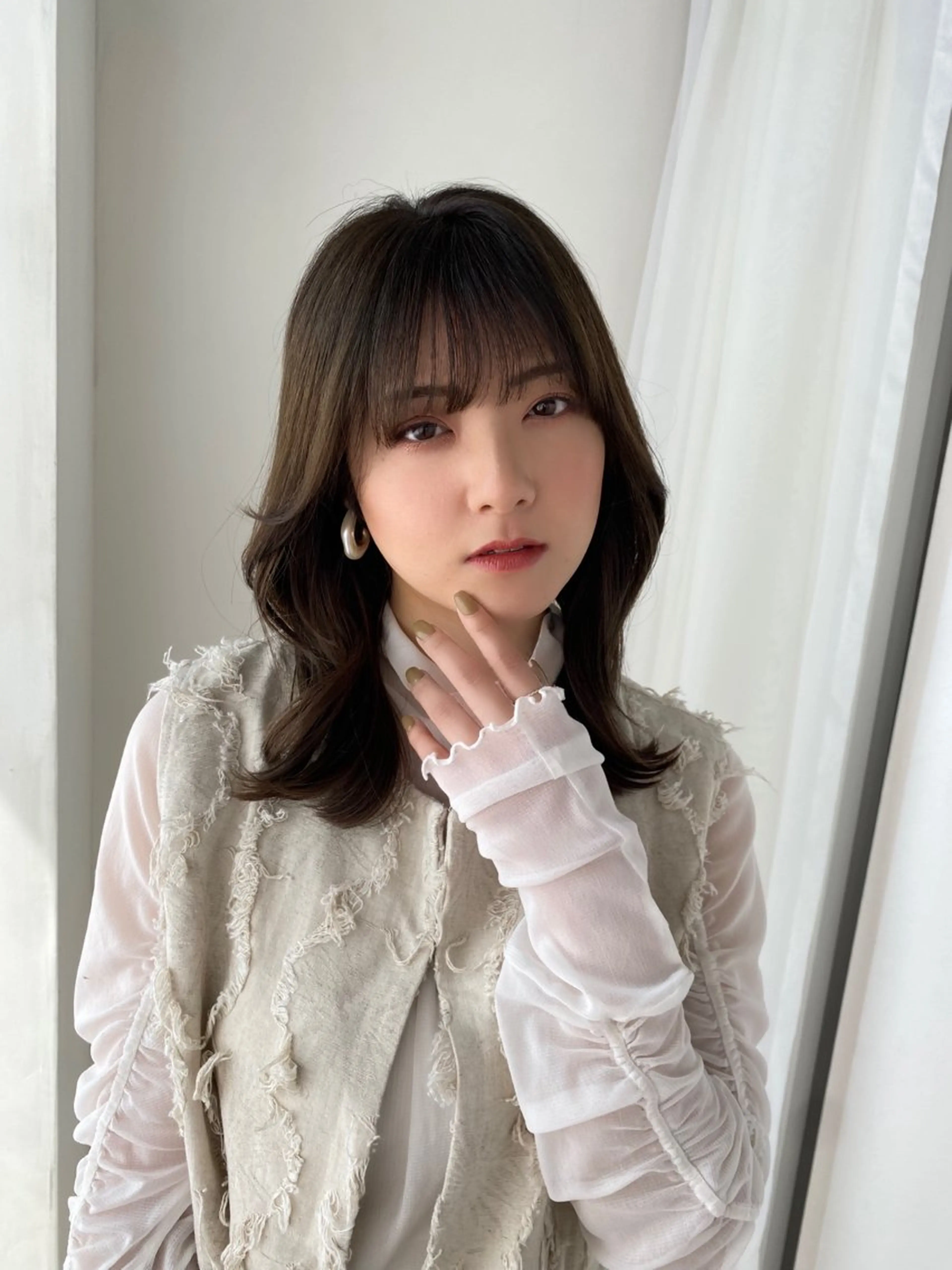 セミロング カラー Ash中目黒店 榊間茜のヘアスタイル