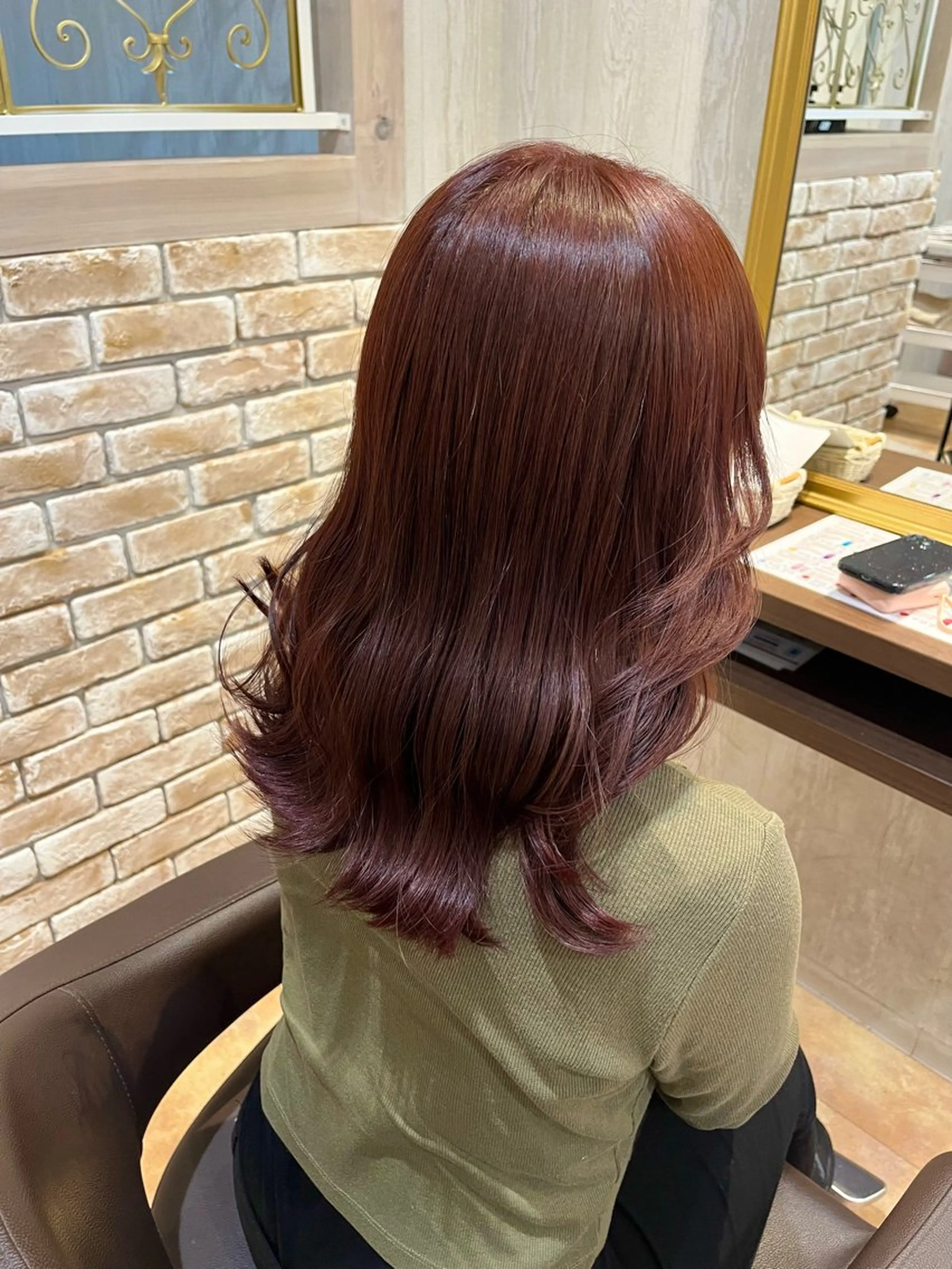 セミロング カラー 黒髪 ブリーチ カシス ダブルカラー ブリーチなしカラー ヘアカラー トリートメント ブリーチなしWカラー レイヤー/Rickyのヘアスタイル